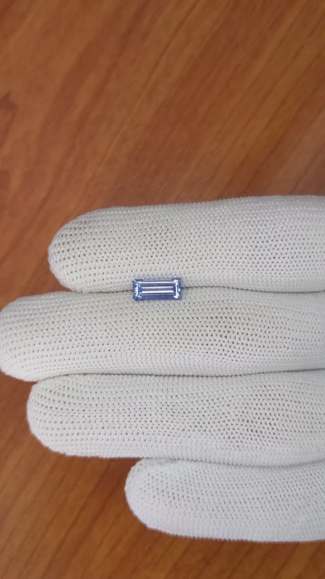 1.31 Ct. Blue Sapphire from Ceylon (Sri Lanka) Size Video