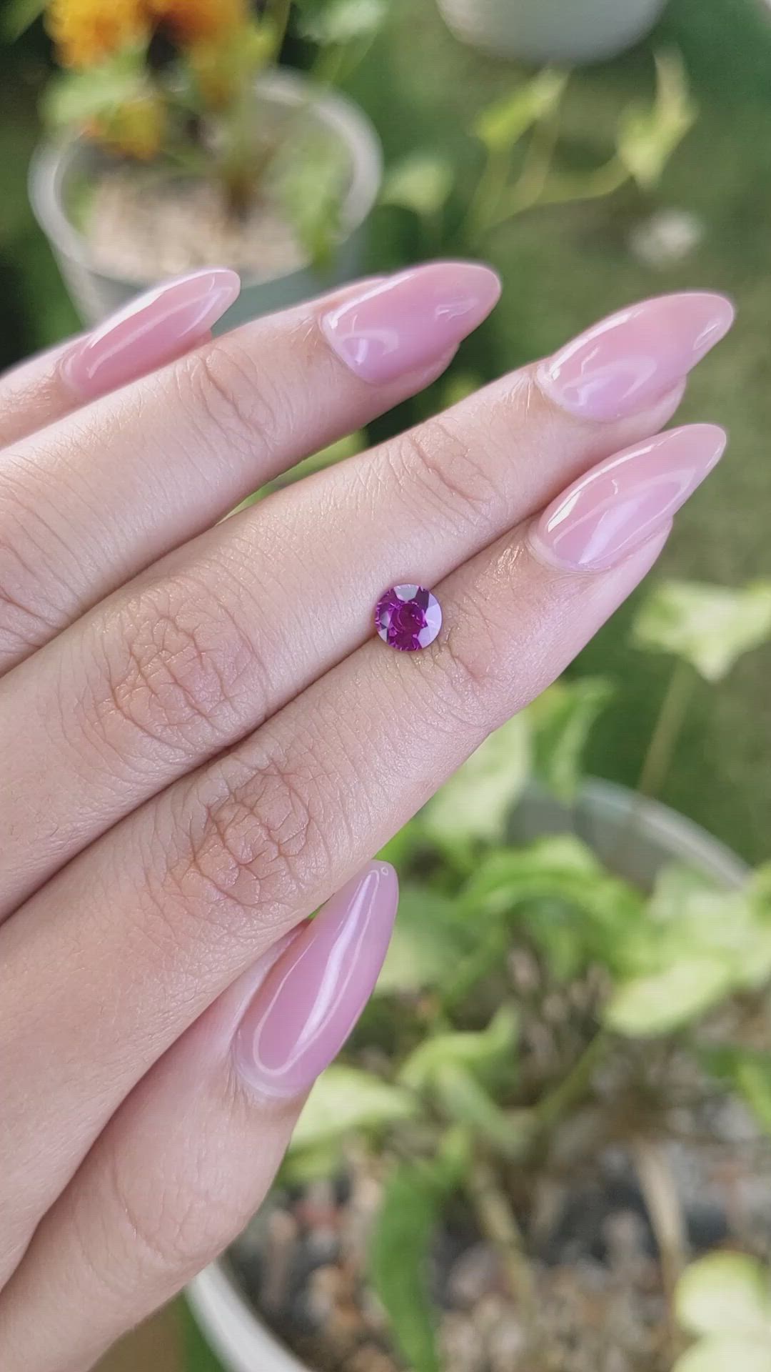 0.76 Ct. Purplish Pink Sapphire from Ceylon (Sri Lanka) Size Video