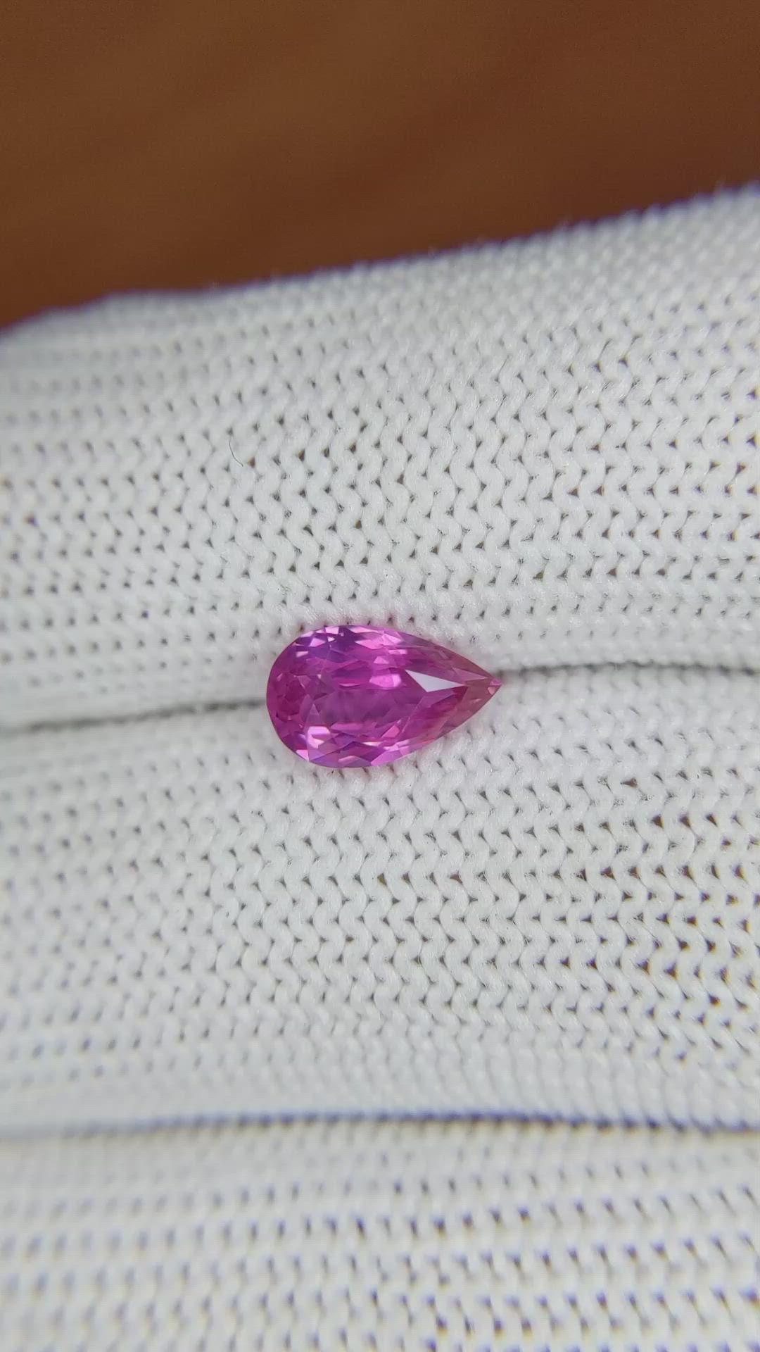 1.48 Ct. Purplish Pink Sapphire from Ceylon (Sri Lanka) Size Video