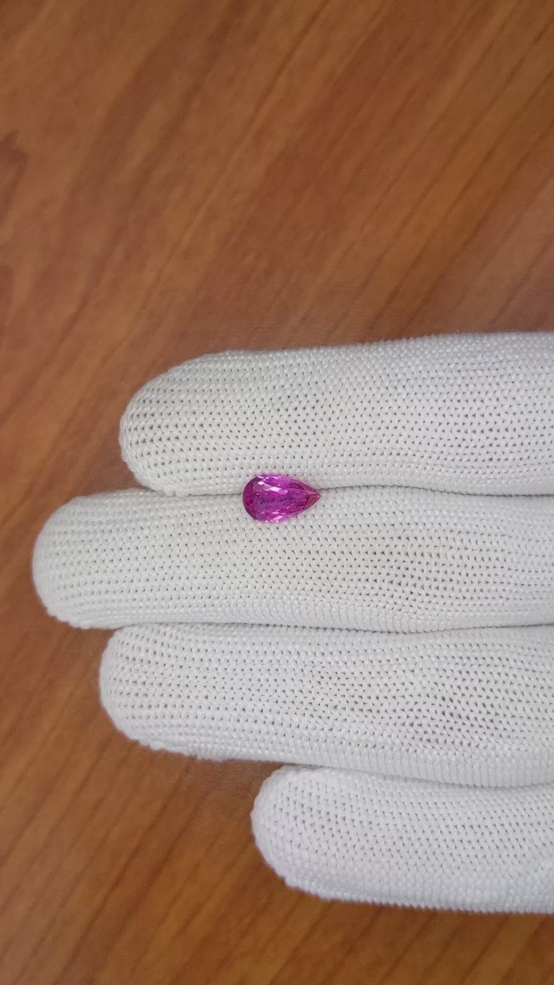 1.48 Ct. Purplish Pink Sapphire from Ceylon (Sri Lanka) Size Video