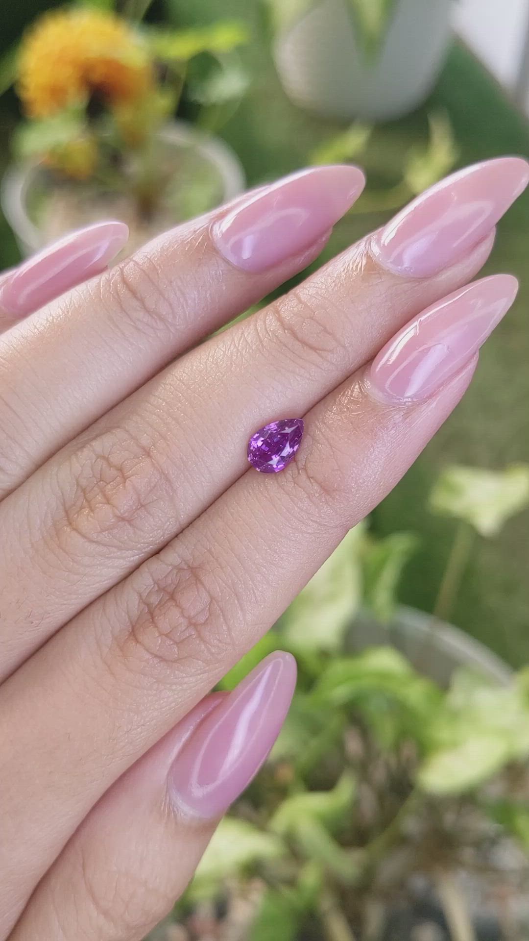 1.21 Ct. Pinkish Purple Sapphire from Ceylon (Sri Lanka) Size Video