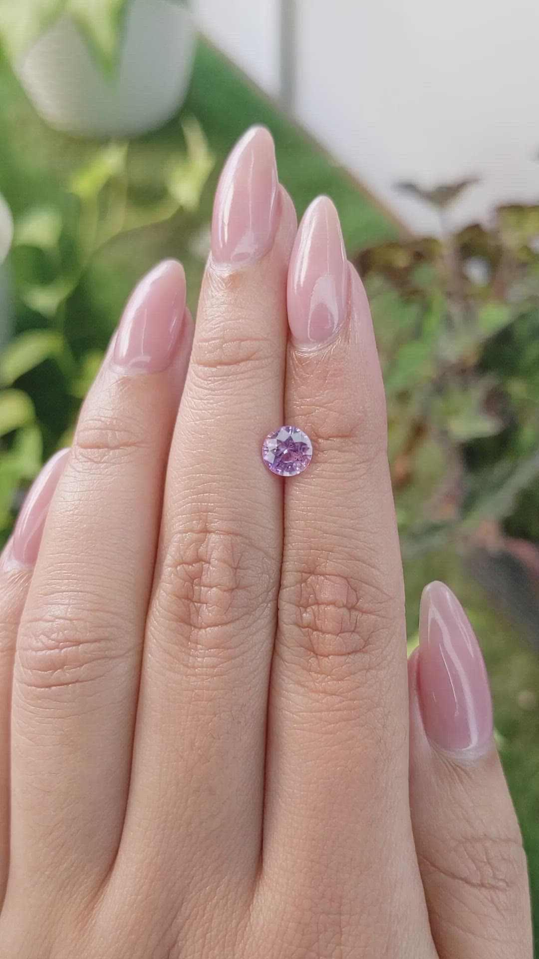 1.06 Ct. Pinkish Purple Sapphire from Ceylon (Sri Lanka) Size Video
