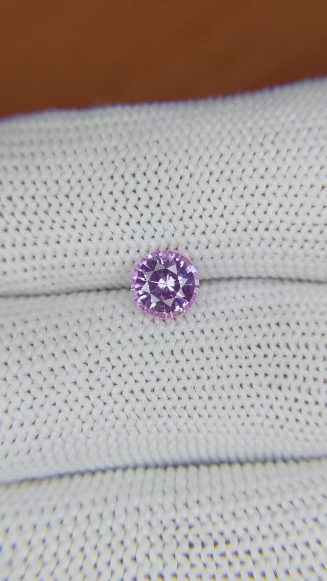 1.06 Ct. Pinkish Purple Sapphire from Ceylon (Sri Lanka) Size Video