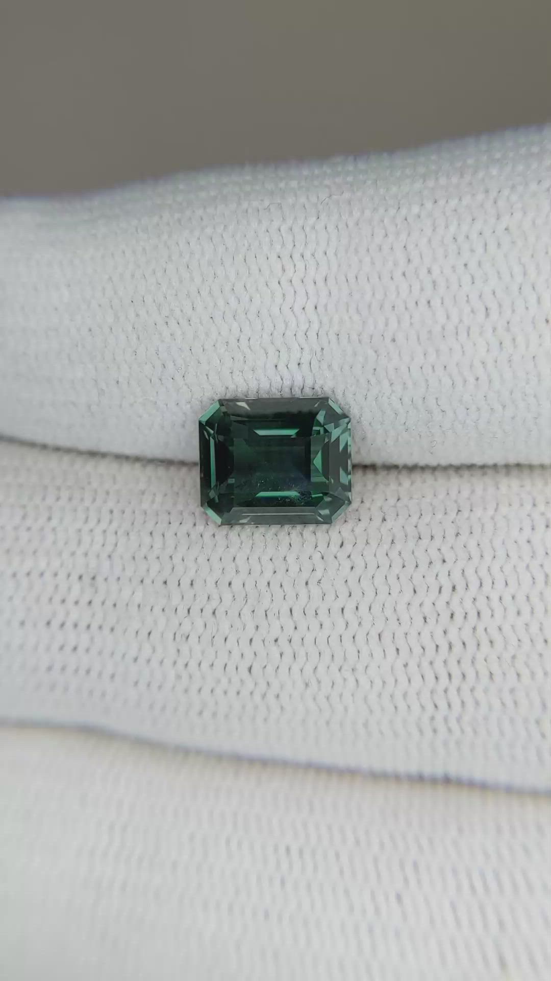 2.74 Ct. Color Change Sapphire from Ceylon (Sri Lanka) Size Video