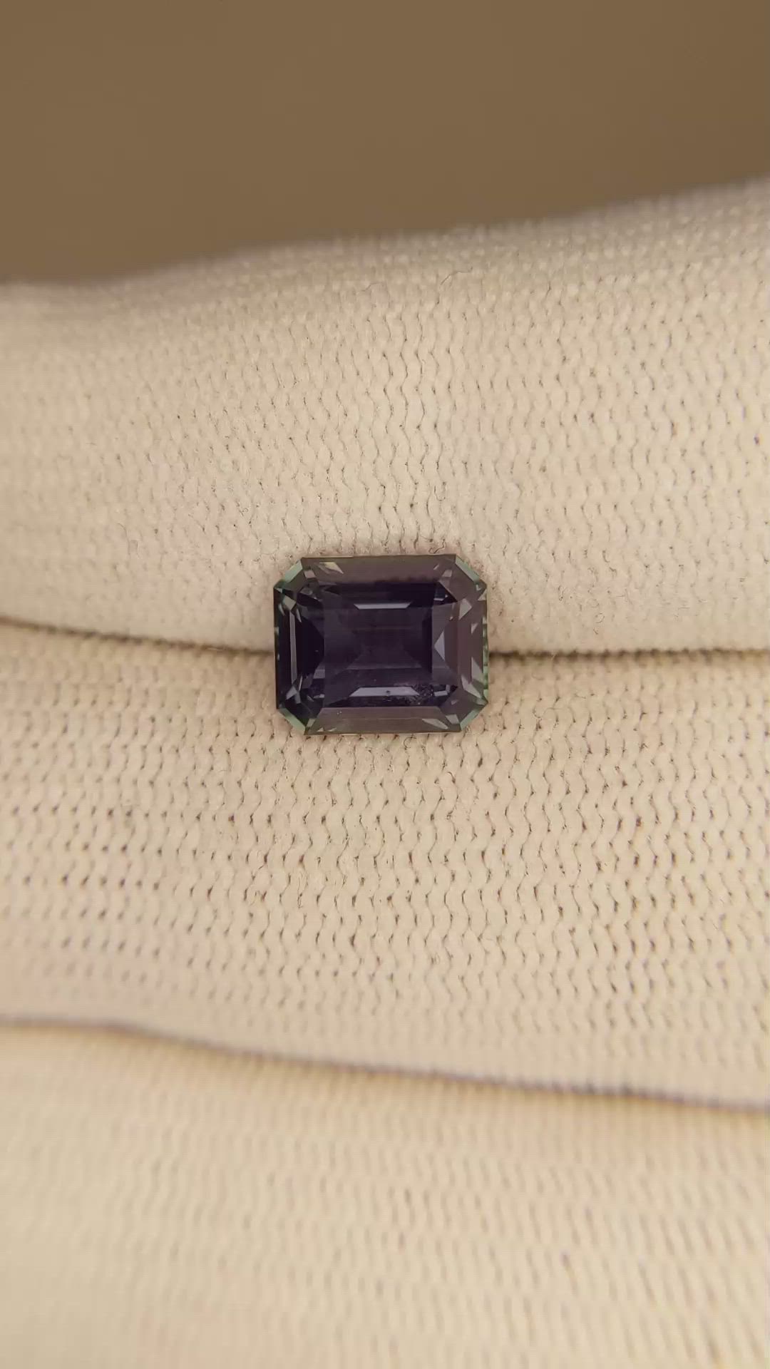 2.74 Ct. Color Change Sapphire from Ceylon (Sri Lanka) Size Video