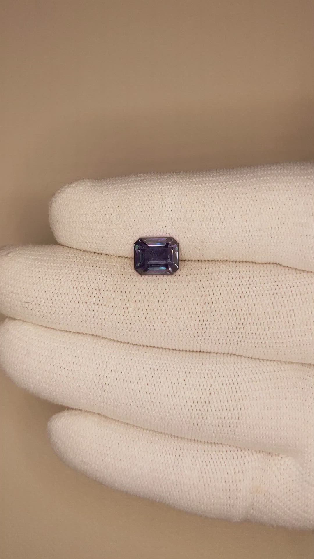 2.74 Ct. Color Change Sapphire from Ceylon (Sri Lanka) Size Video