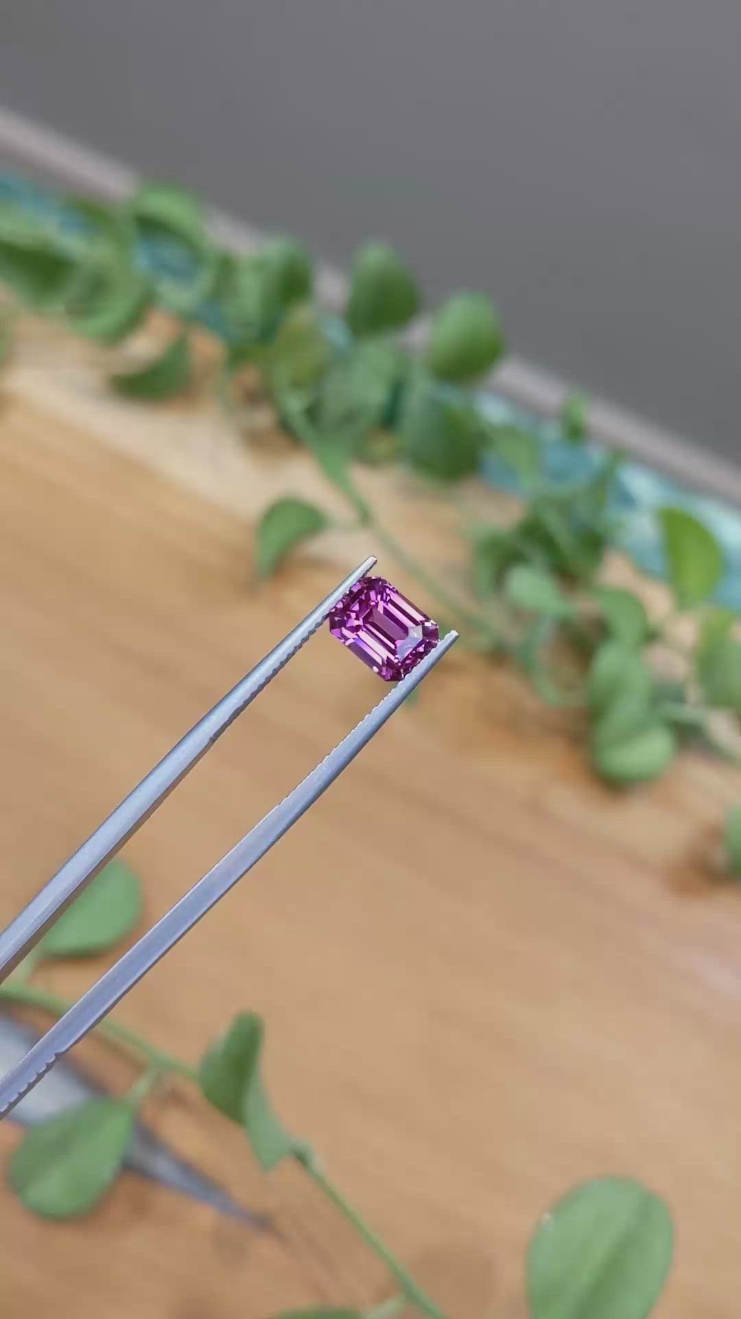 3.13 Ct. Pink Sapphire from Ceylon (Sri Lanka) Size Video