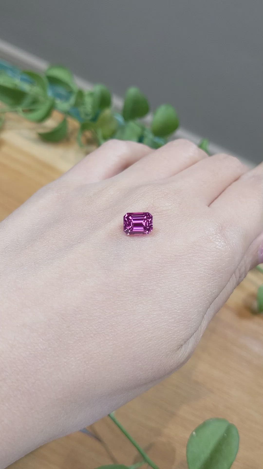 3.13 Ct. Pink Sapphire from Ceylon (Sri Lanka) Size Video