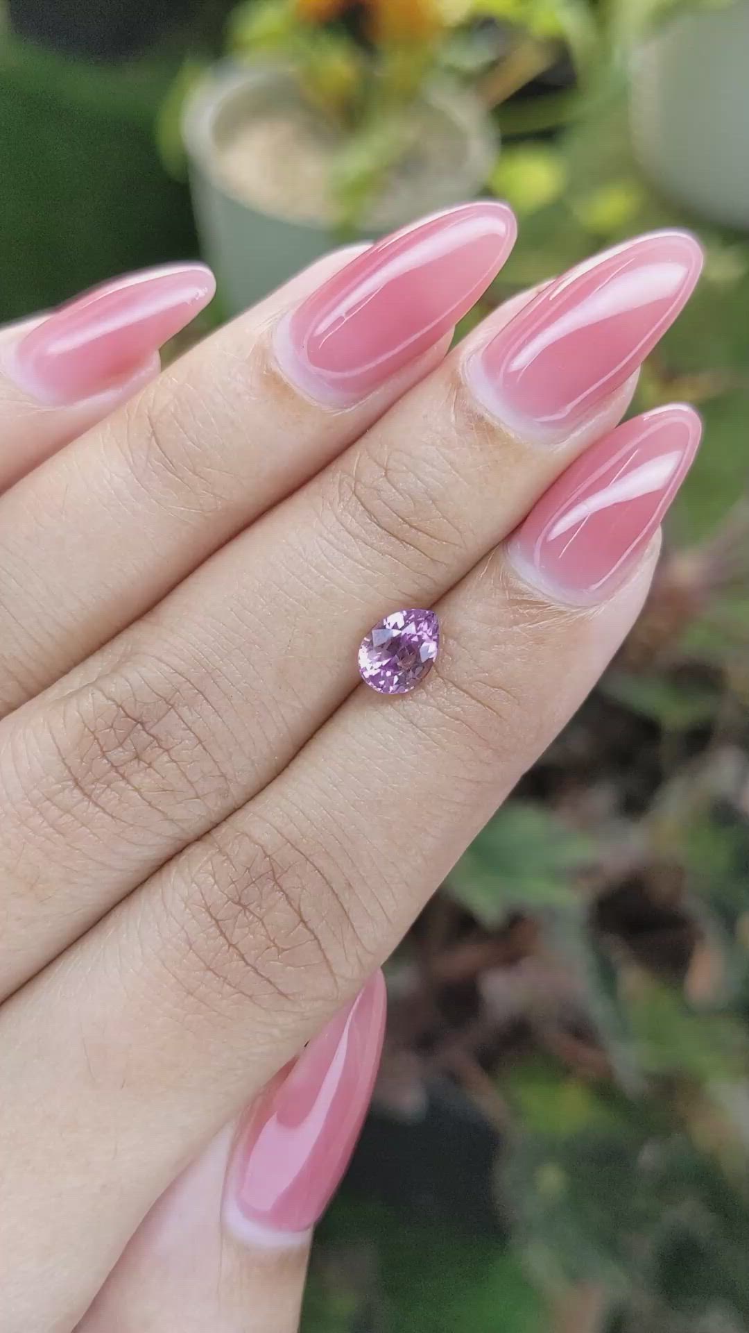 1.30 Ct. Pinkish Purple Sapphire from Ceylon (Sri Lanka) Size Video