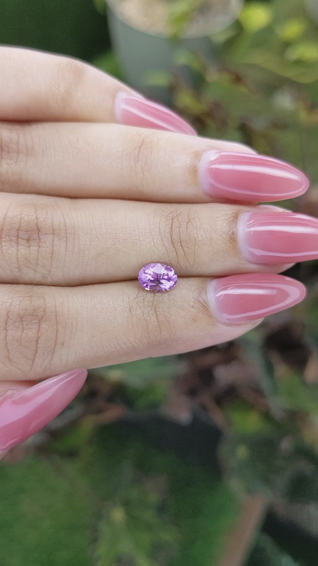 1.06 Ct. Pinkish Purple Sapphire from Ceylon (Sri Lanka) Size Video