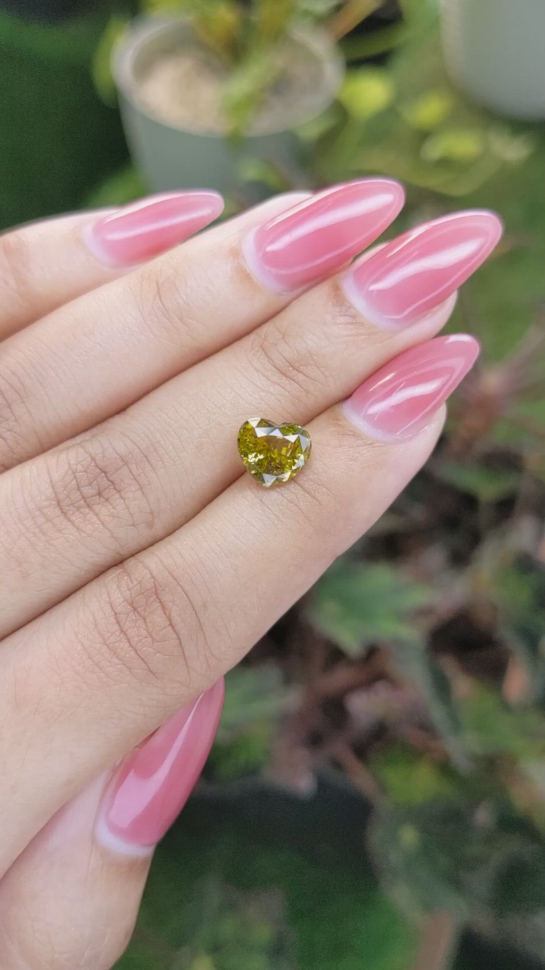 2.47 Ct. Greenish Yellow Sapphire from Ceylon (Sri Lanka) Size Video