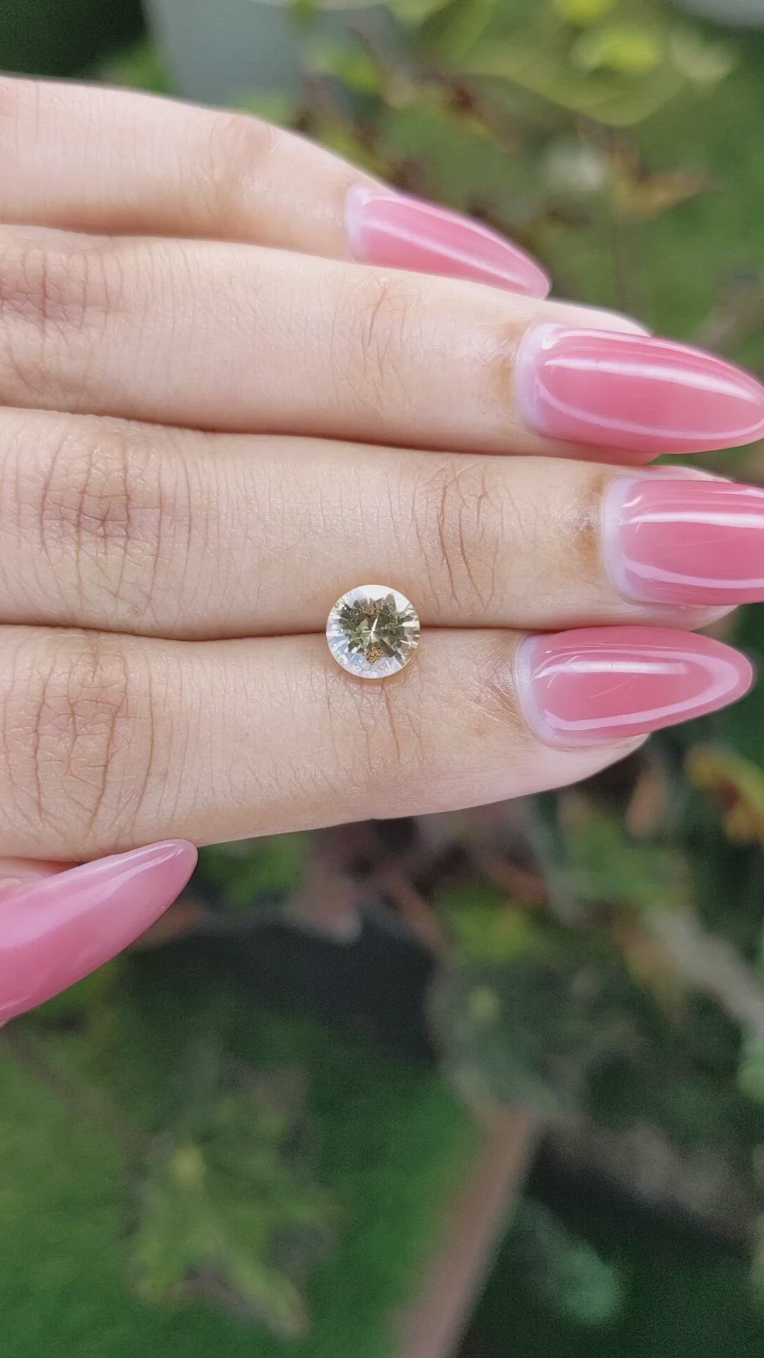 1.41 Ct. Yellow Sapphire from Ceylon (Sri Lanka) Size Video