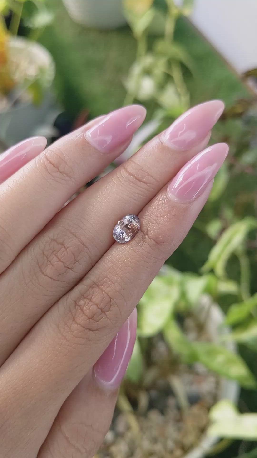 1.66 Ct. Padparadscha Sapphire from Ceylon (Sri Lanka) Size Video