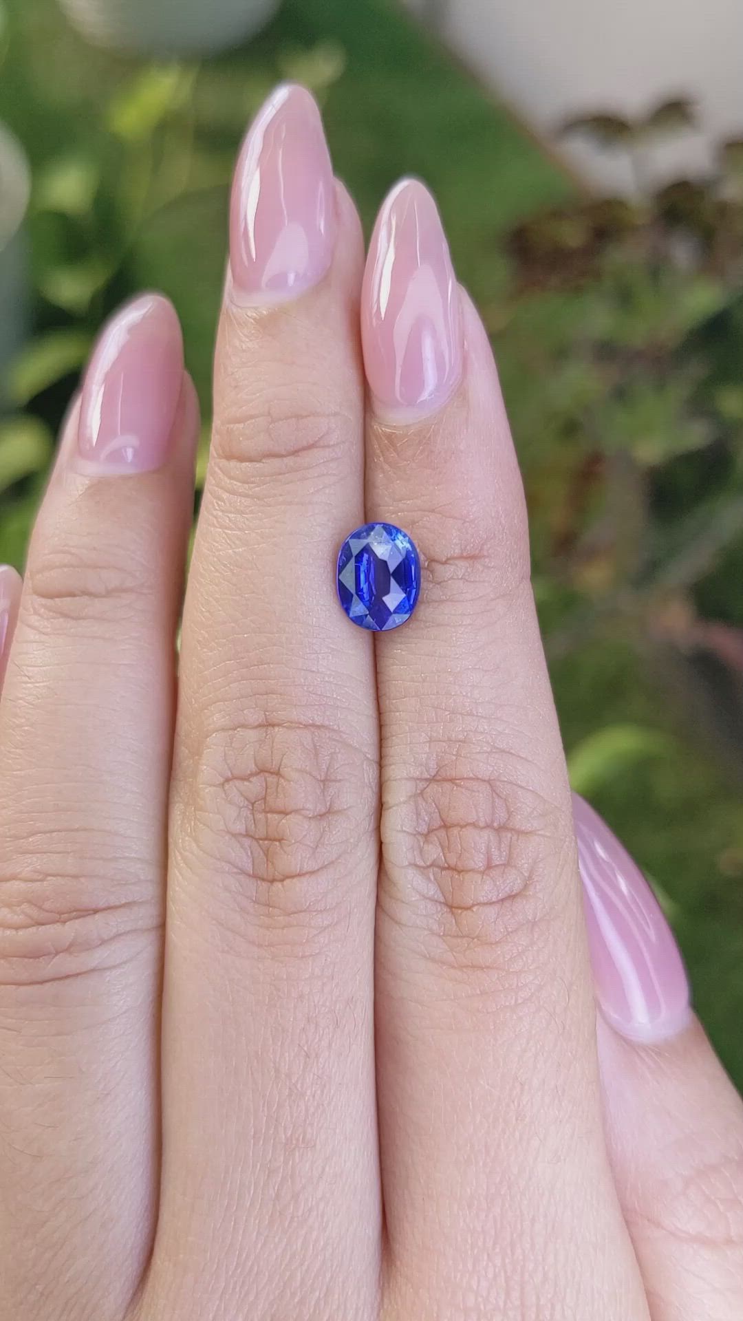 2.14 Ct. Blue Sapphire from Ceylon (Sri Lanka) Size Video