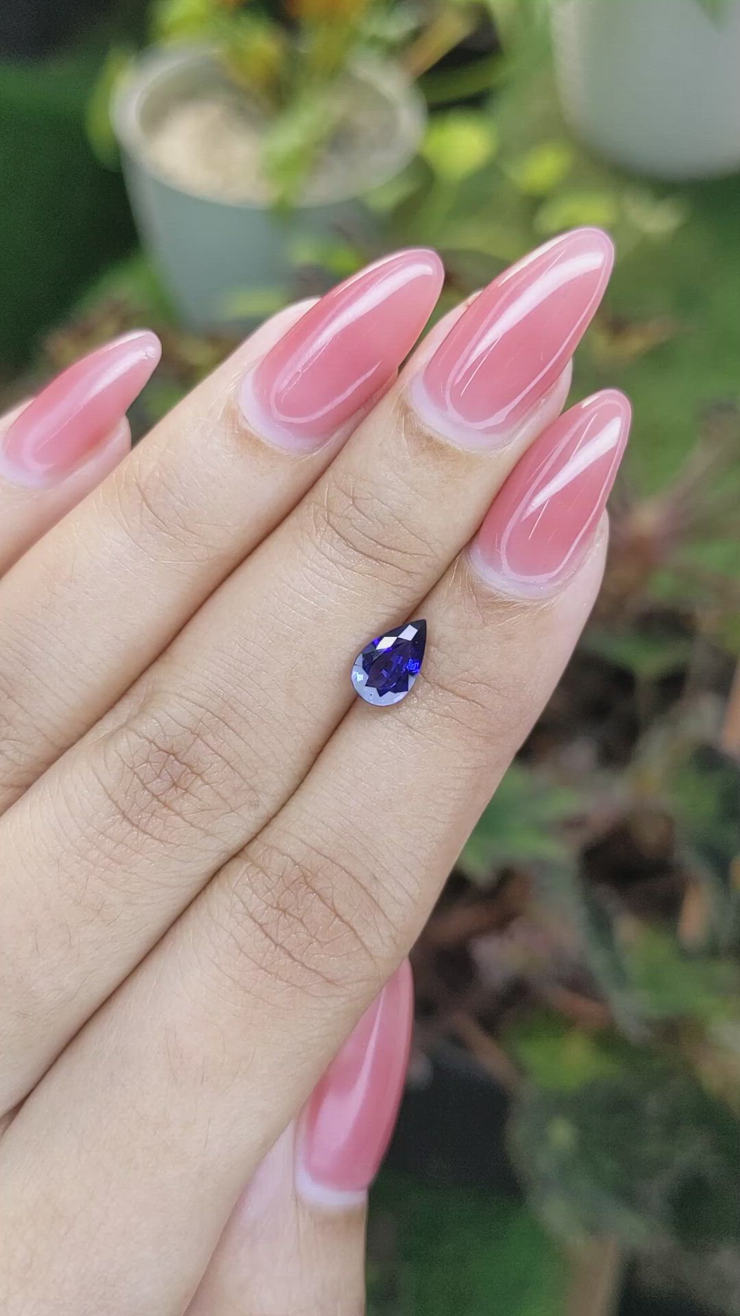 1.06 Ct. Blue Sapphire from Ceylon (Sri Lanka) Size Video