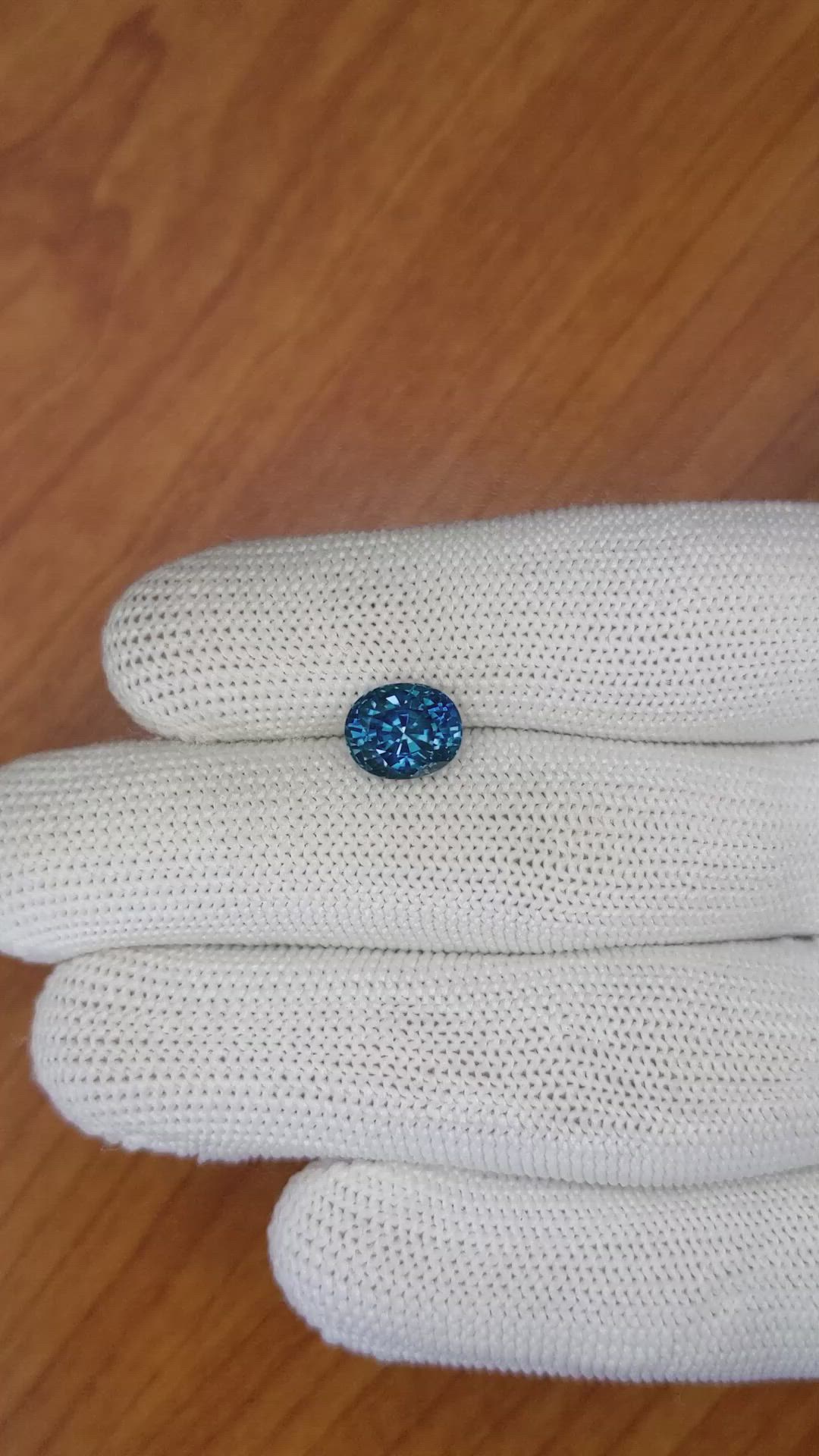 3.55 Ct. Blue Sapphire from Ceylon (Sri Lanka) Size Video