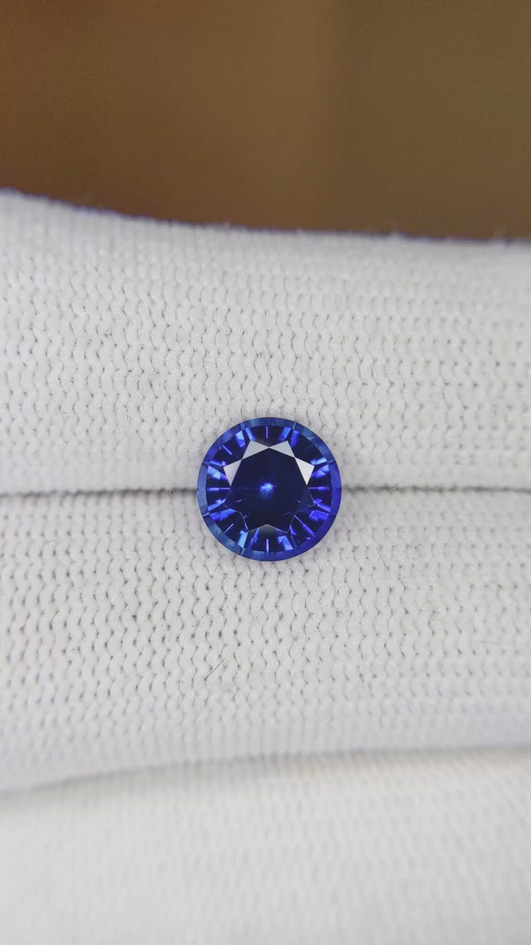 2.36 Ct. Blue Sapphire from Ceylon (Sri Lanka) Size Video