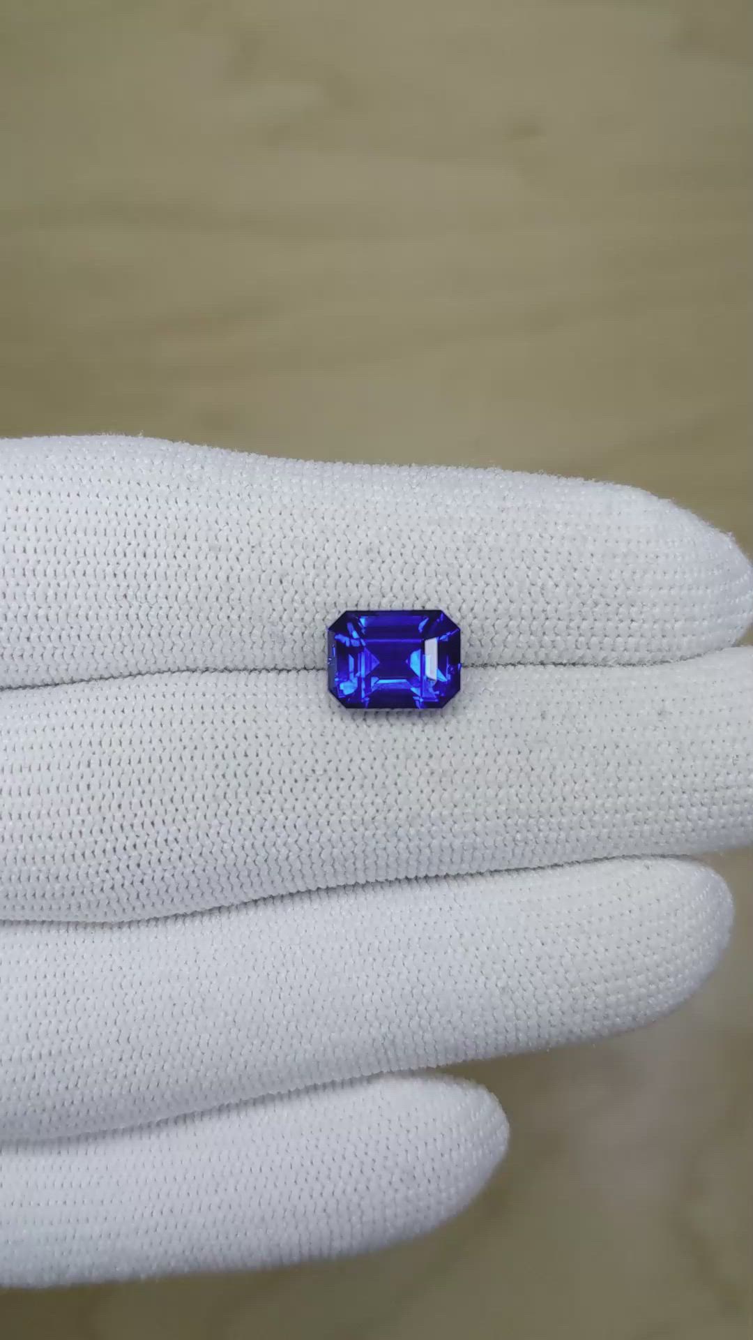 4.58 Ct. Blue Sapphire from Ceylon (Sri Lanka) Size Video