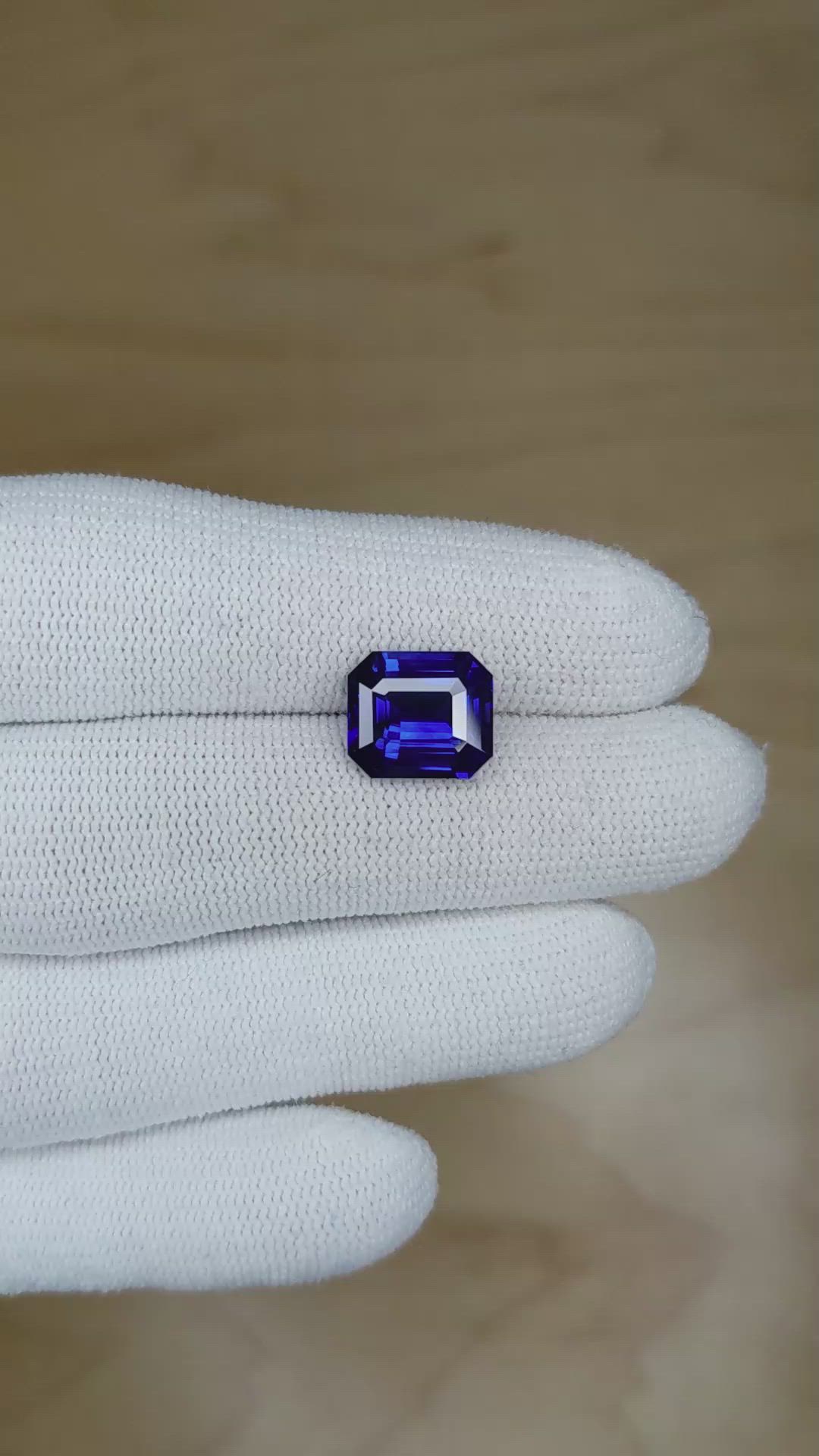 5.55 Ct. Blue Sapphire from Ceylon (Sri Lanka) Size Video
