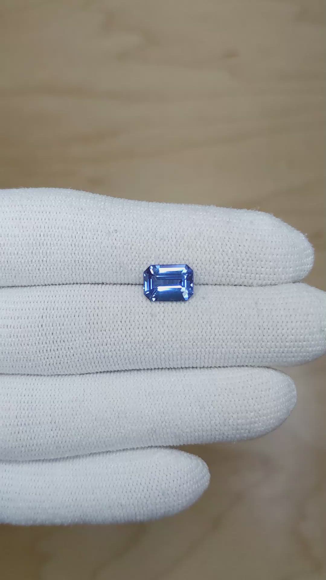 2.62 Ct. Blue Sapphire from Ceylon (Sri Lanka) Size Video