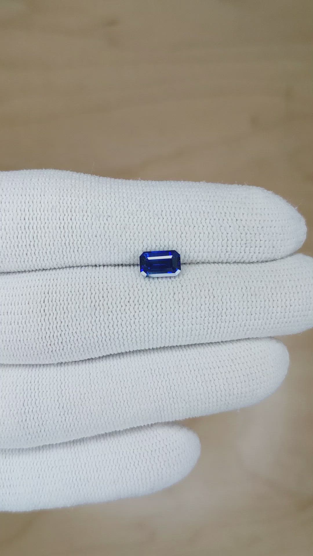 1.29 Ct. Blue Sapphire from Ceylon (Sri Lanka) Size Video