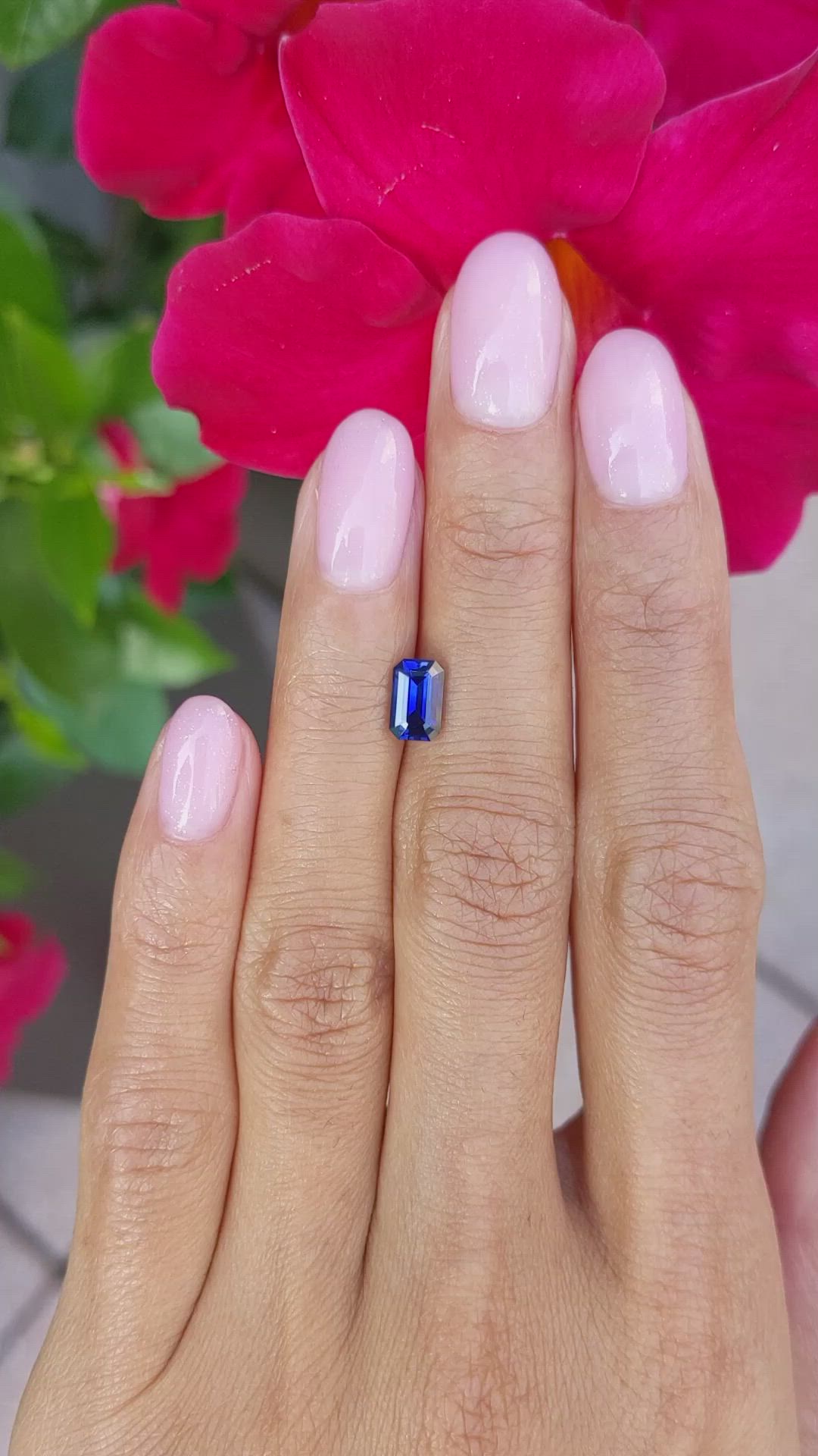 1.29 Ct. Blue Sapphire from Ceylon (Sri Lanka) Size Video