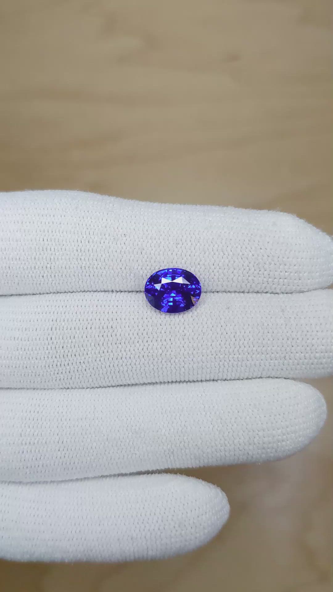 3.20 Ct. Blue Sapphire from Ceylon (Sri Lanka) Size Video