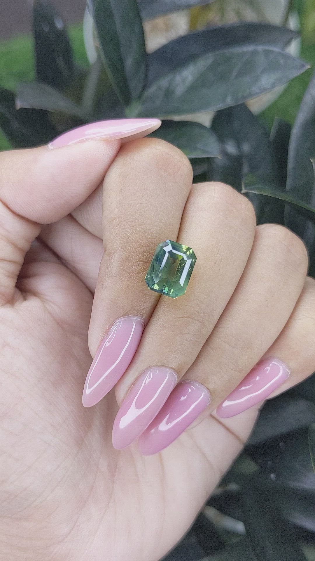 7.00 Ct. Bi Color Sapphire from Madagascar Size Video