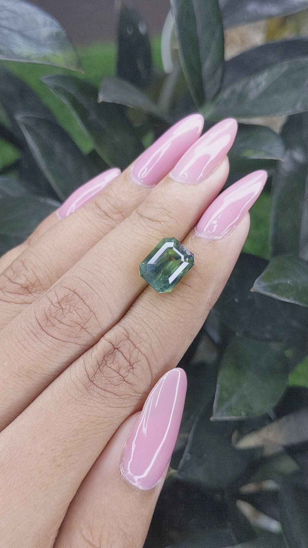 7.00 Ct. Bi Color Sapphire from Madagascar Size Video