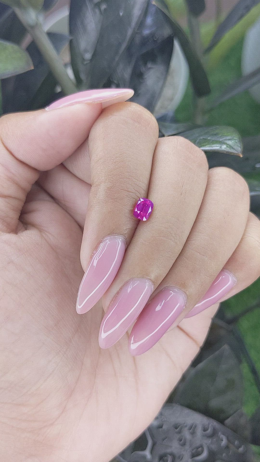 0.72 Ct. Purplish Pink Sapphire from Tanzania Size Video