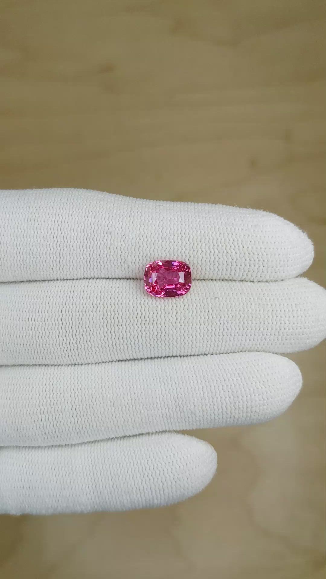 3.03 Ct. Reddish Pink Sapphire from Ceylon (Sri Lanka) Size Video
