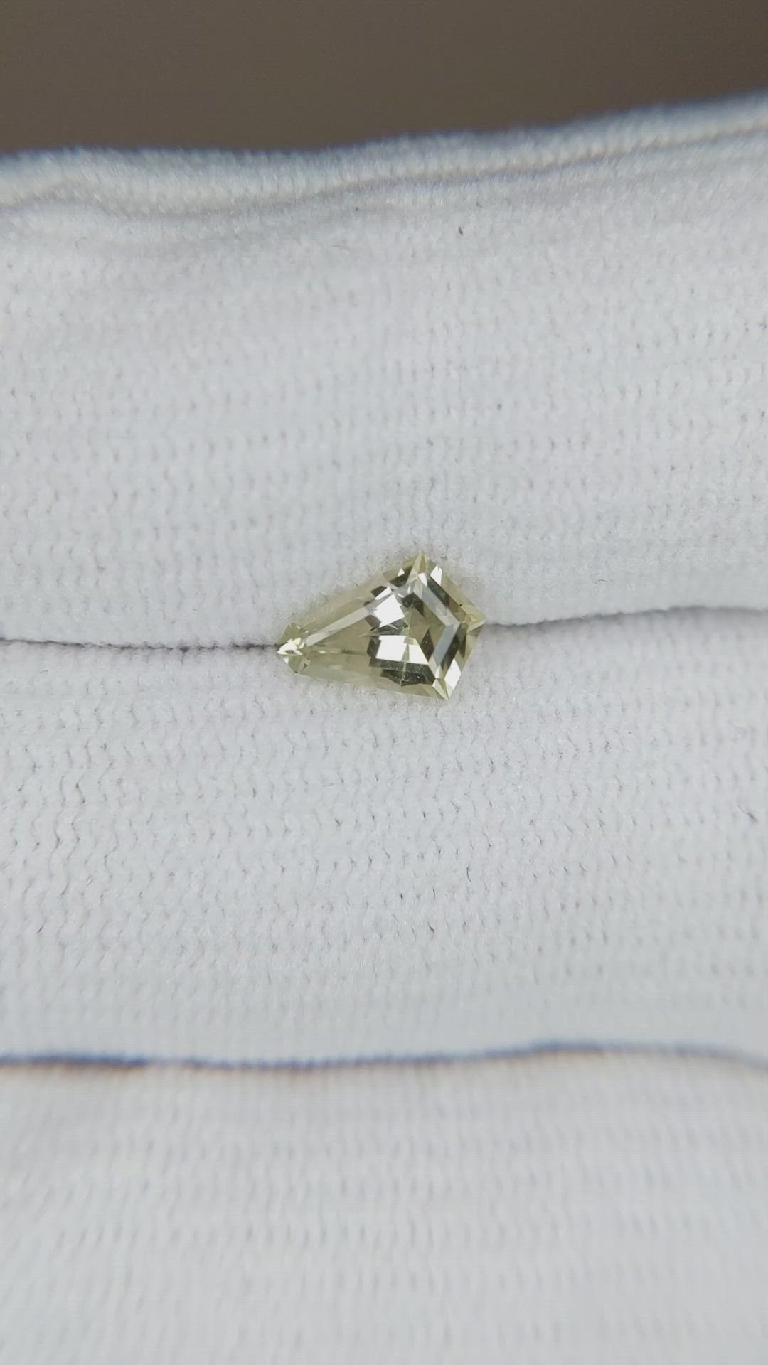 0.99 Ct. Yellowish Green Sapphire from Montana Size Video