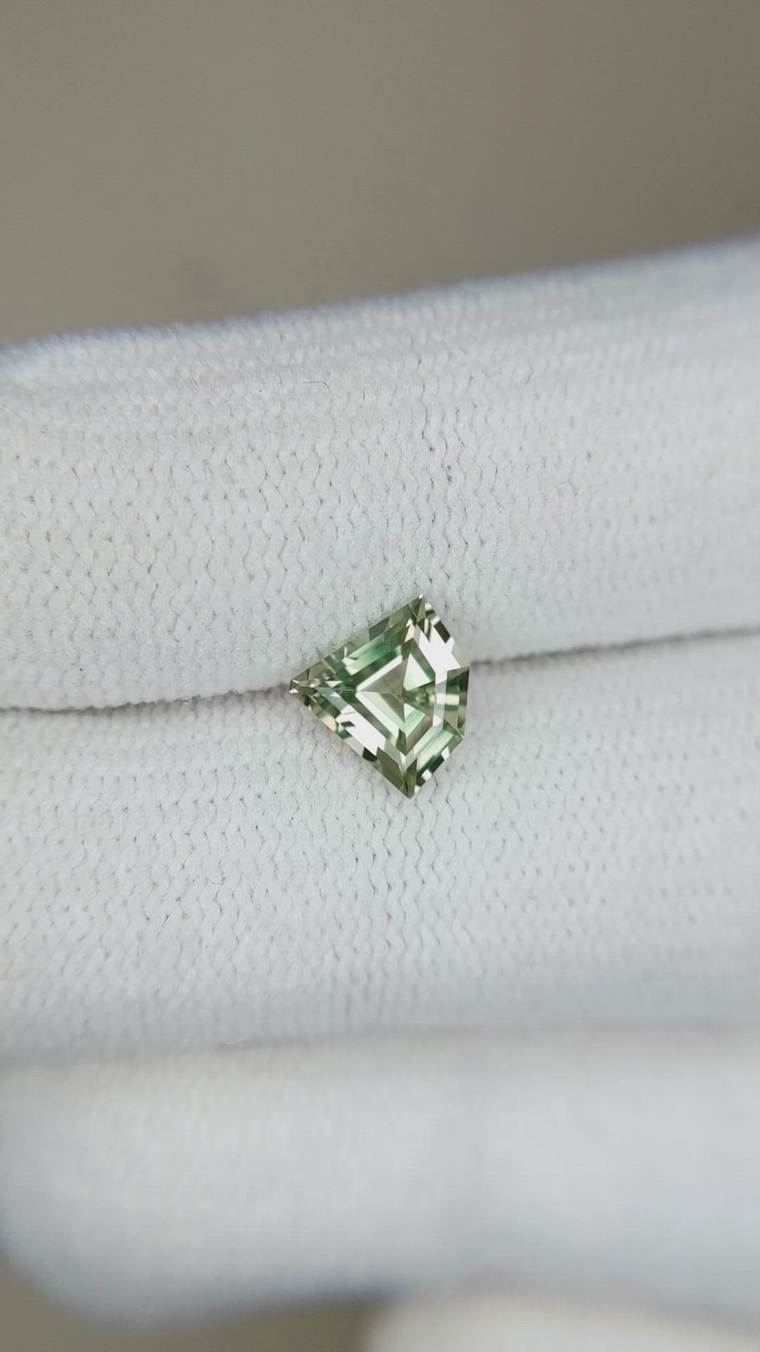 1.03 Ct. Green Sapphire from Montana Size Video