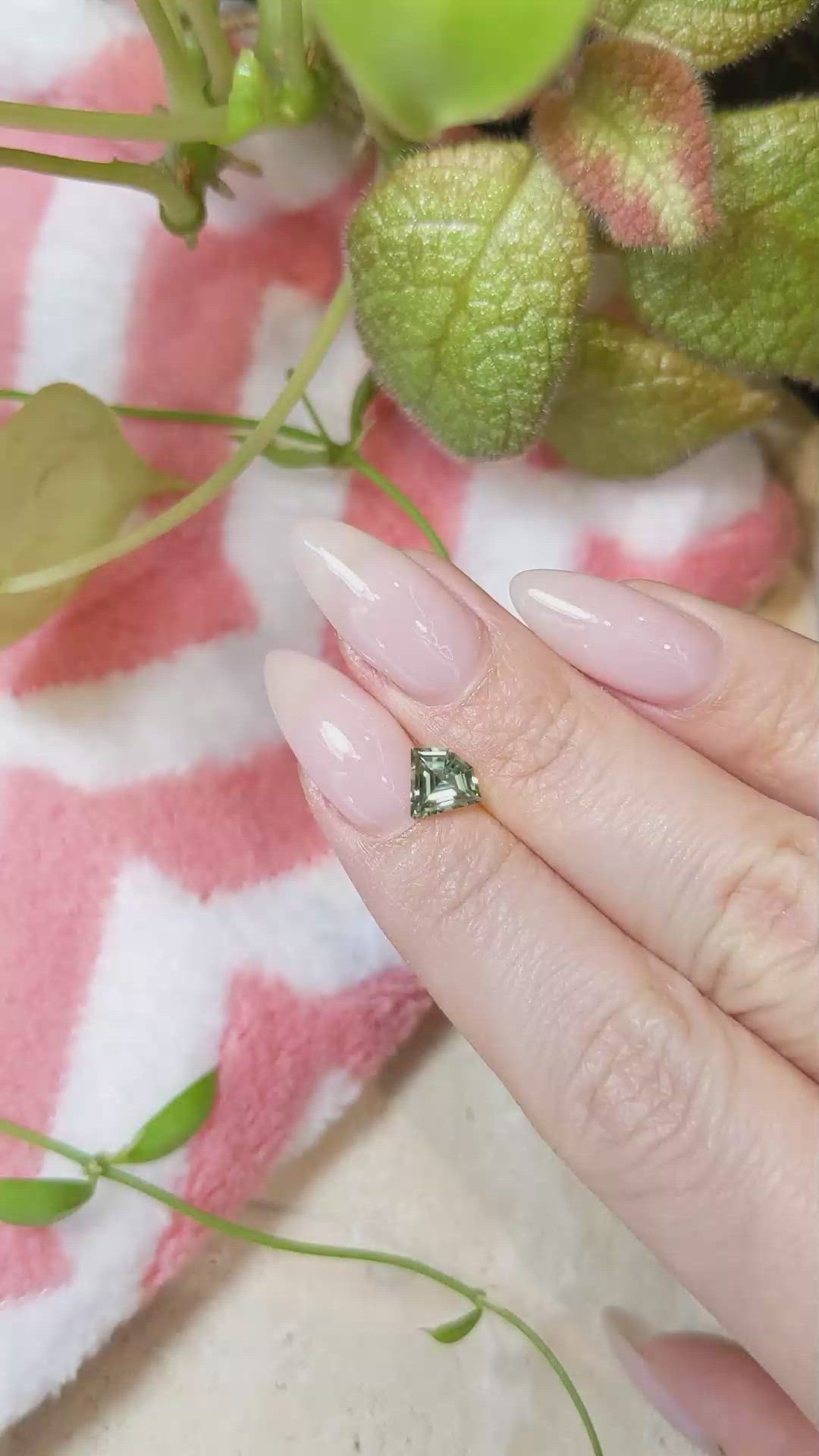 1.03 Ct. Green Sapphire from Montana Size Video