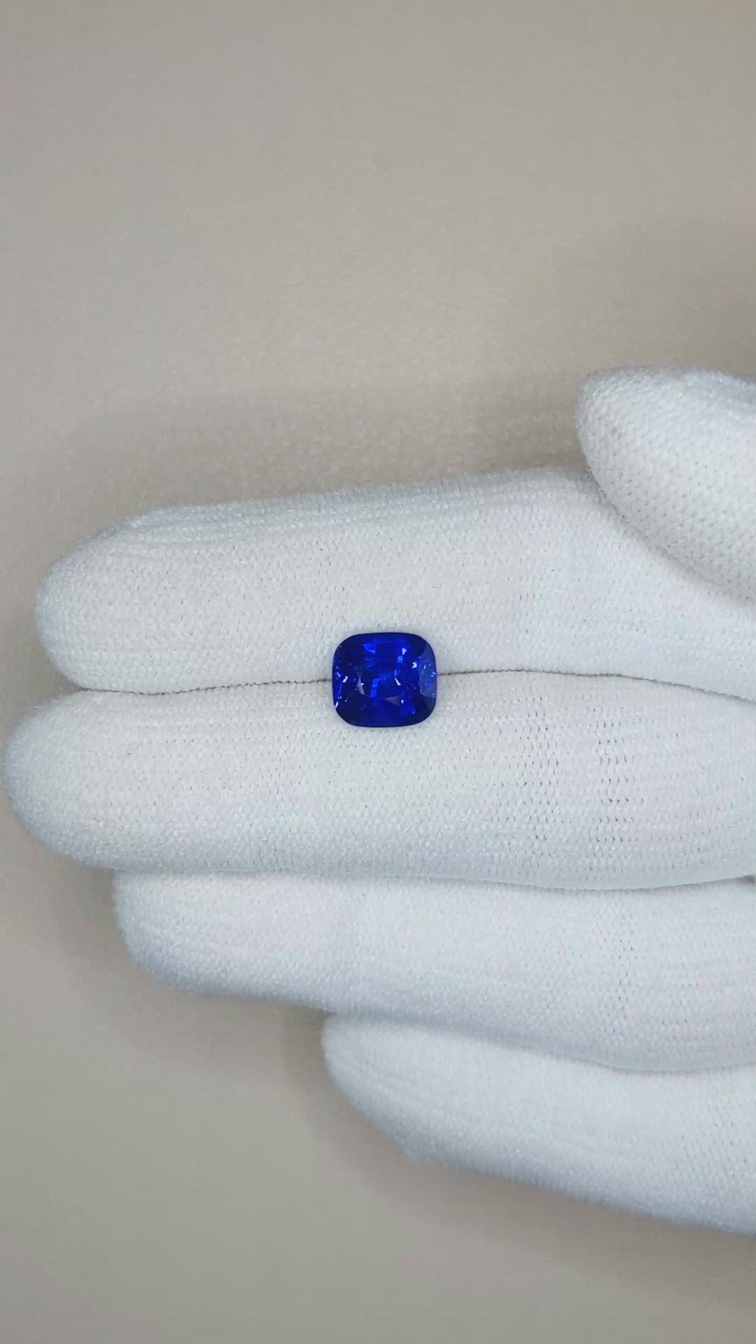 3.01 Ct. Blue Sapphire from Ceylon (Sri Lanka) Size Video