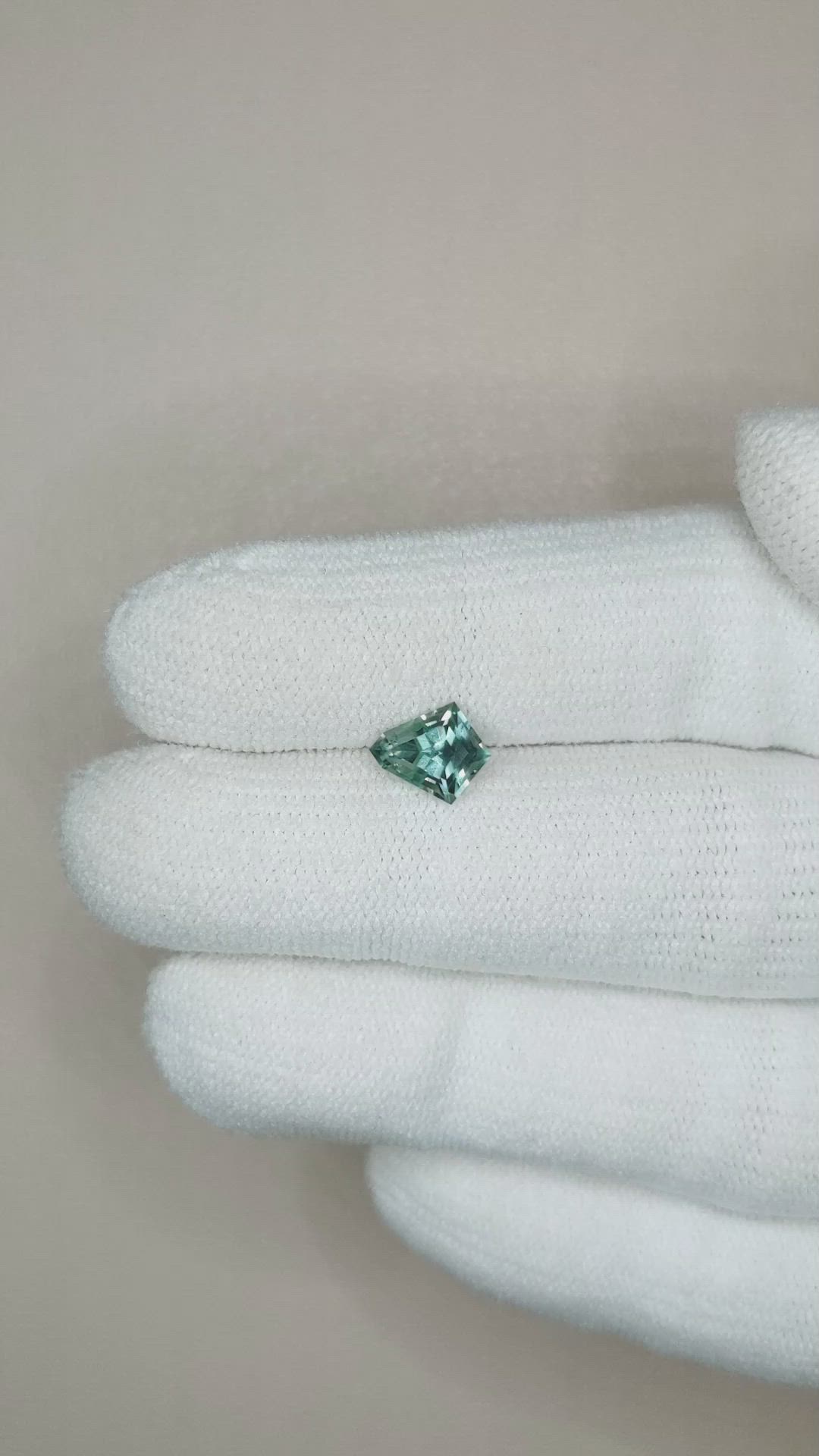 1.13 Ct. Bluish Green Sapphire from Montana Size Video