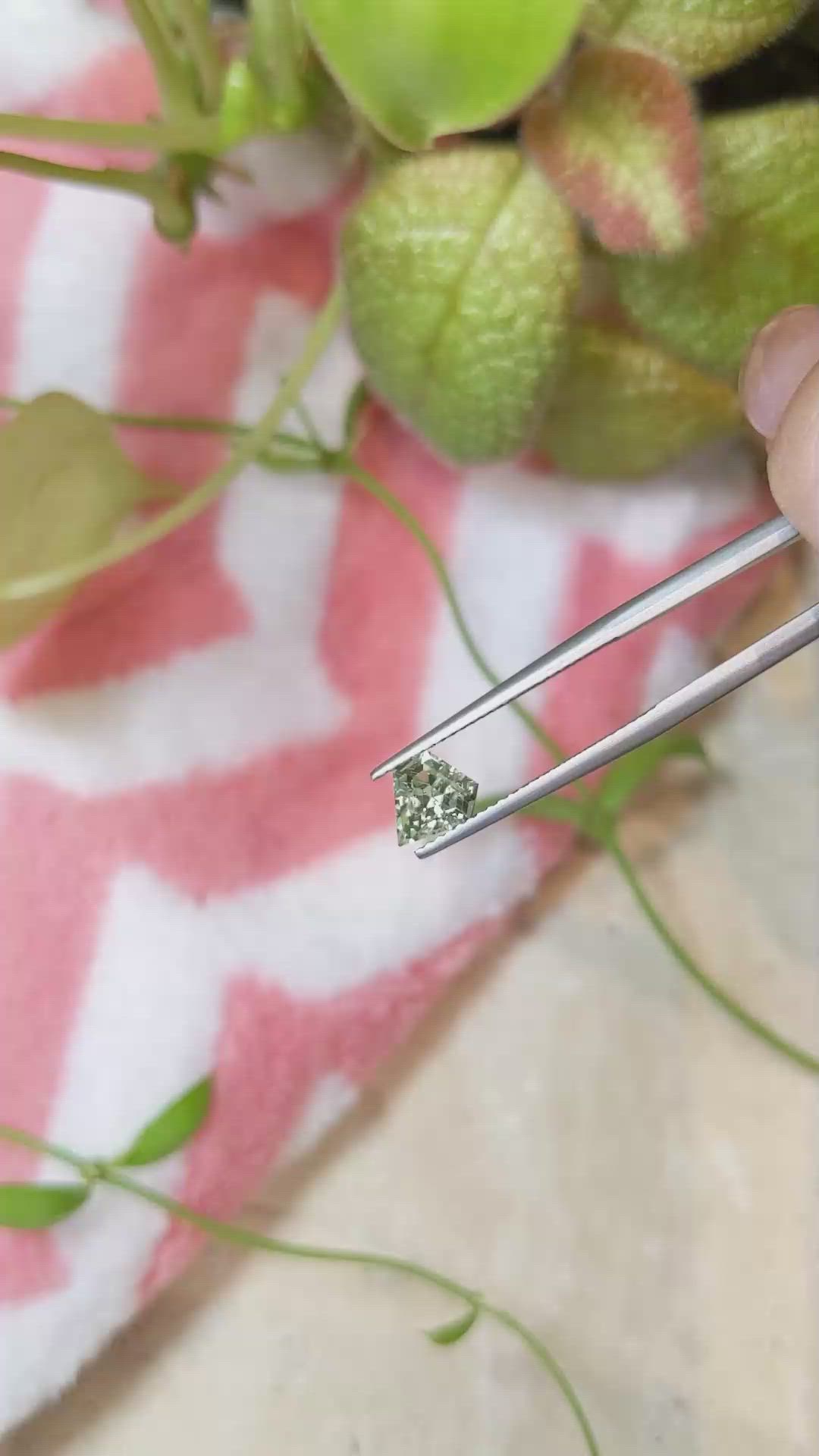 1.14 Ct. Yellowish Green Sapphire from Montana Size Video