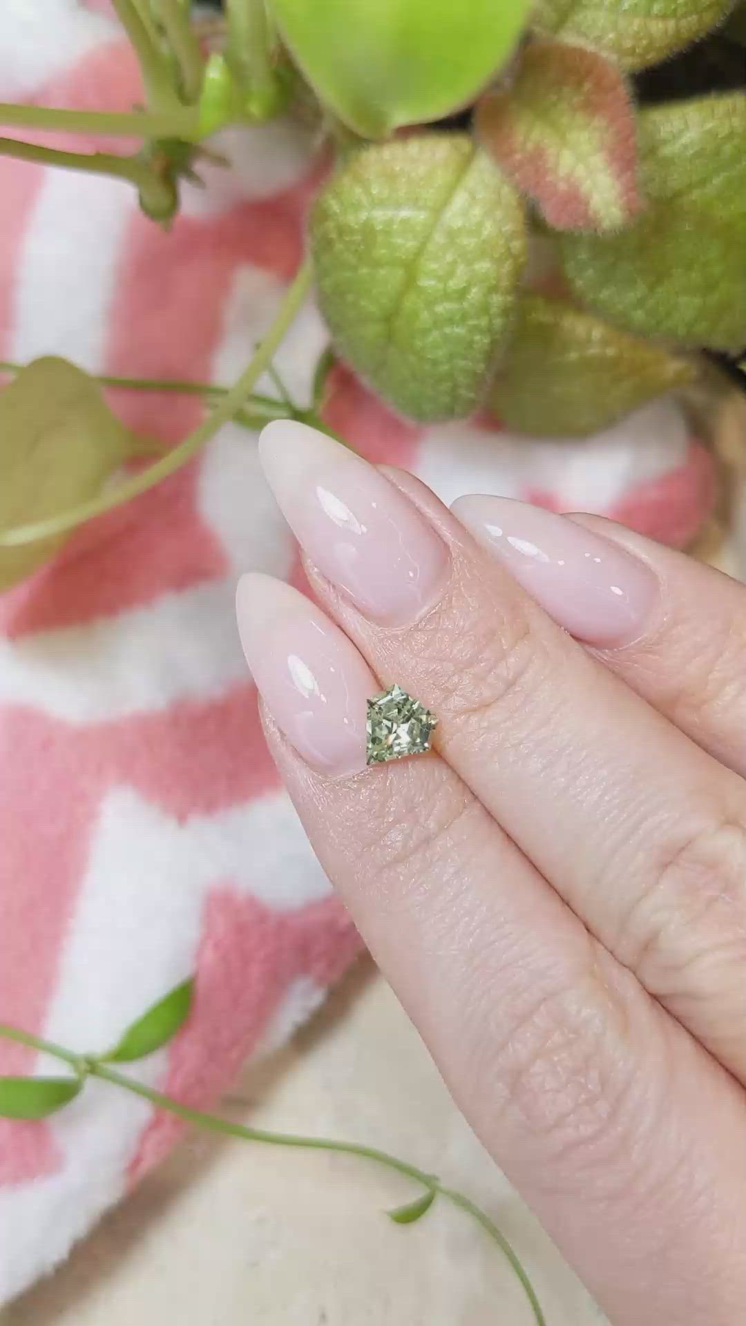 1.14 Ct. Yellowish Green Sapphire from Montana Size Video