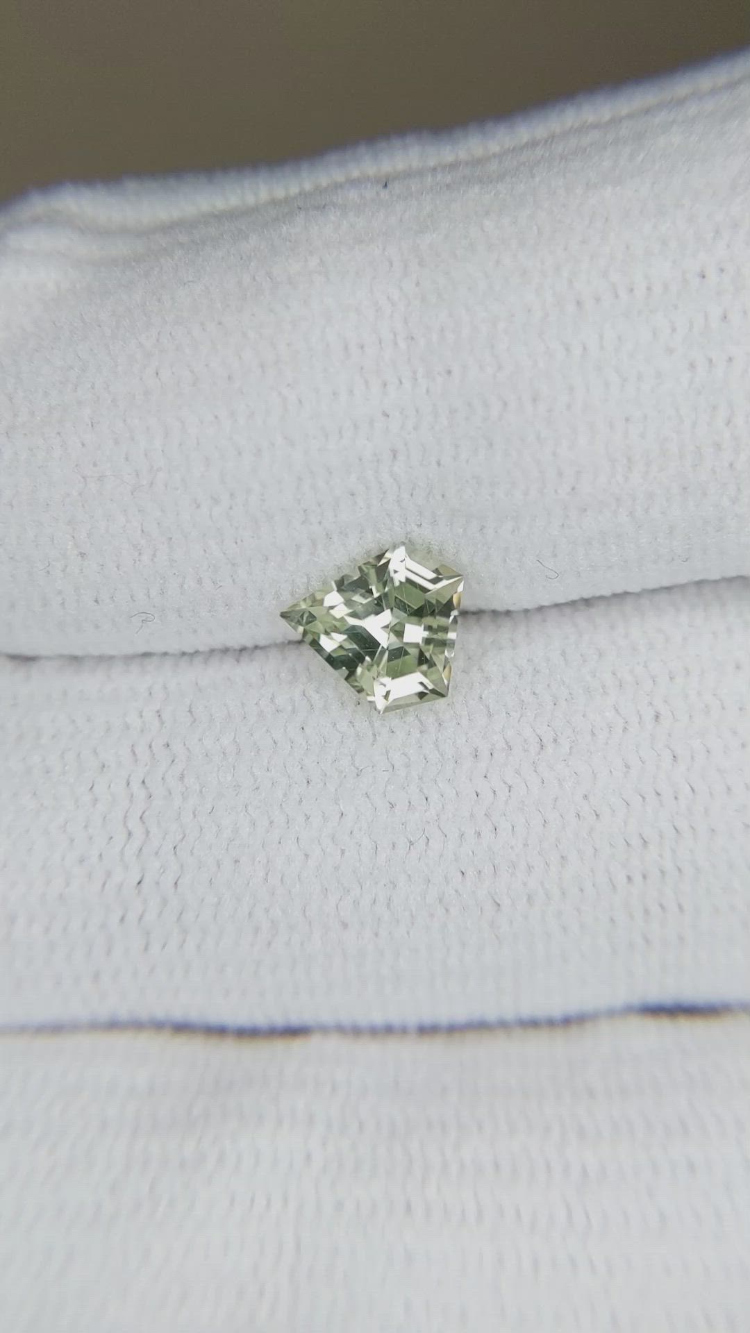 1.14 Ct. Yellowish Green Sapphire from Montana Size Video
