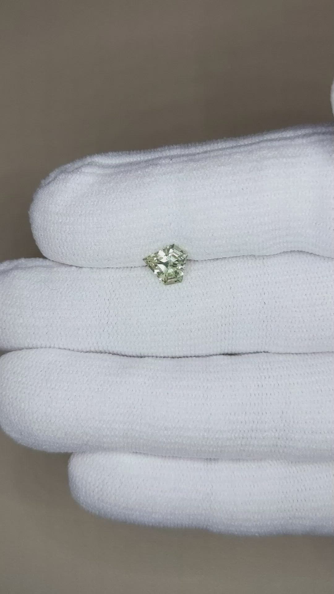1.14 Ct. Yellowish Green Sapphire from Montana Size Video