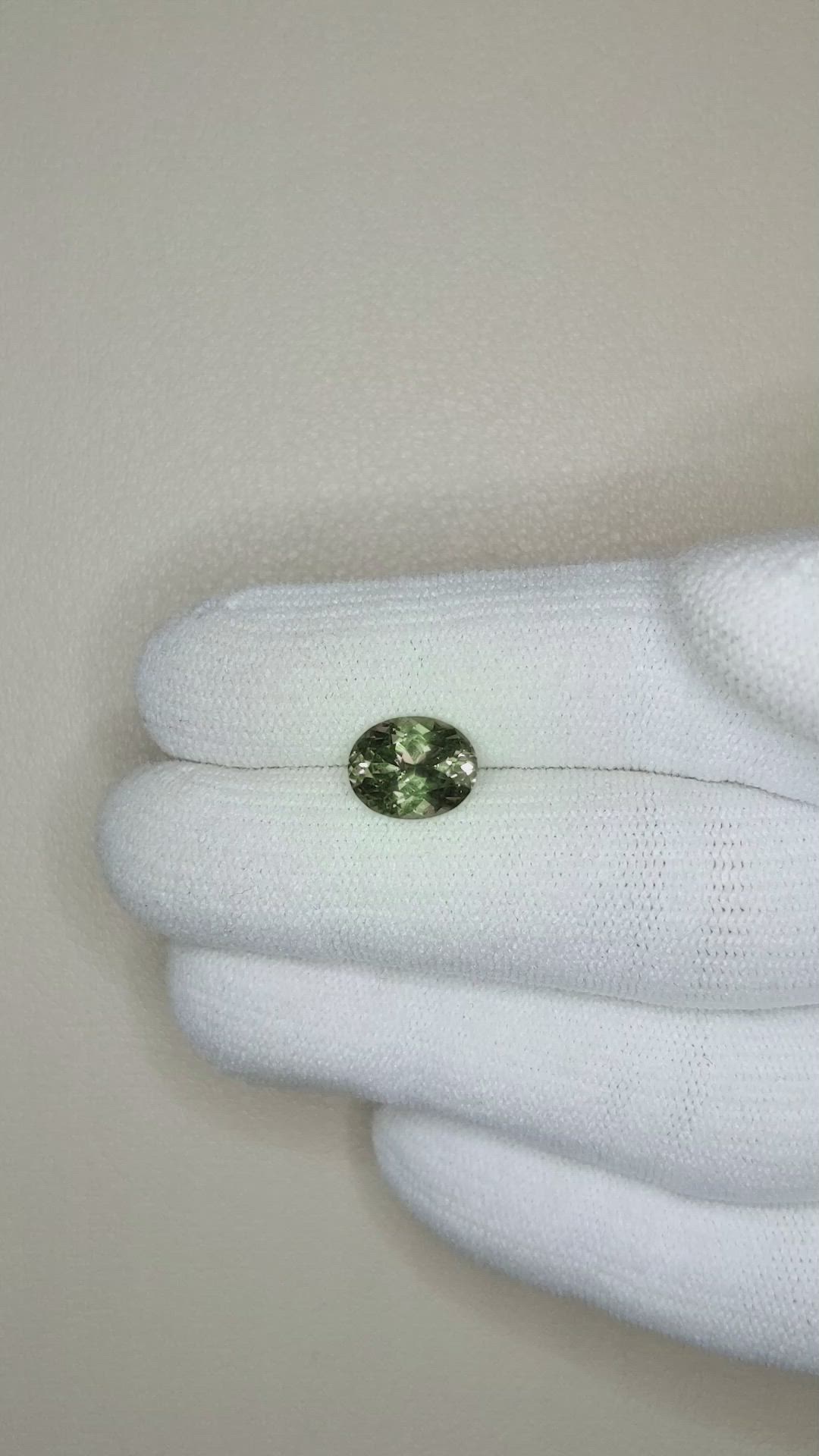 2.62 Ct. Yellowish Green Sapphire from Montana Size Video