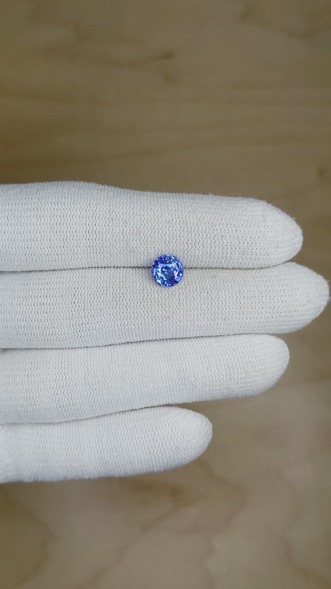 1.40 Ct. Blue Sapphire from Ceylon (Sri Lanka) Size Video