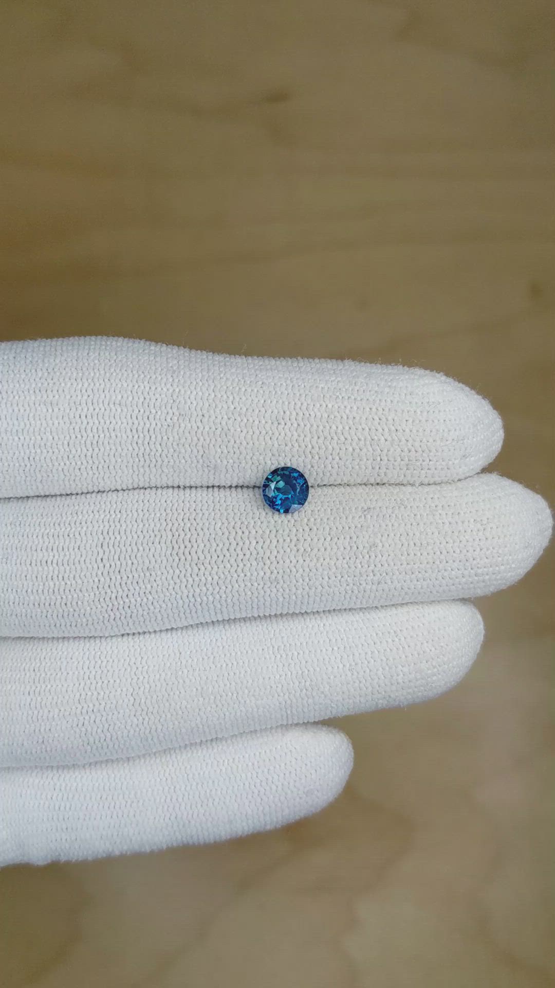 0.79 Ct. Blue Sapphire from Ceylon (Sri Lanka) Size Video