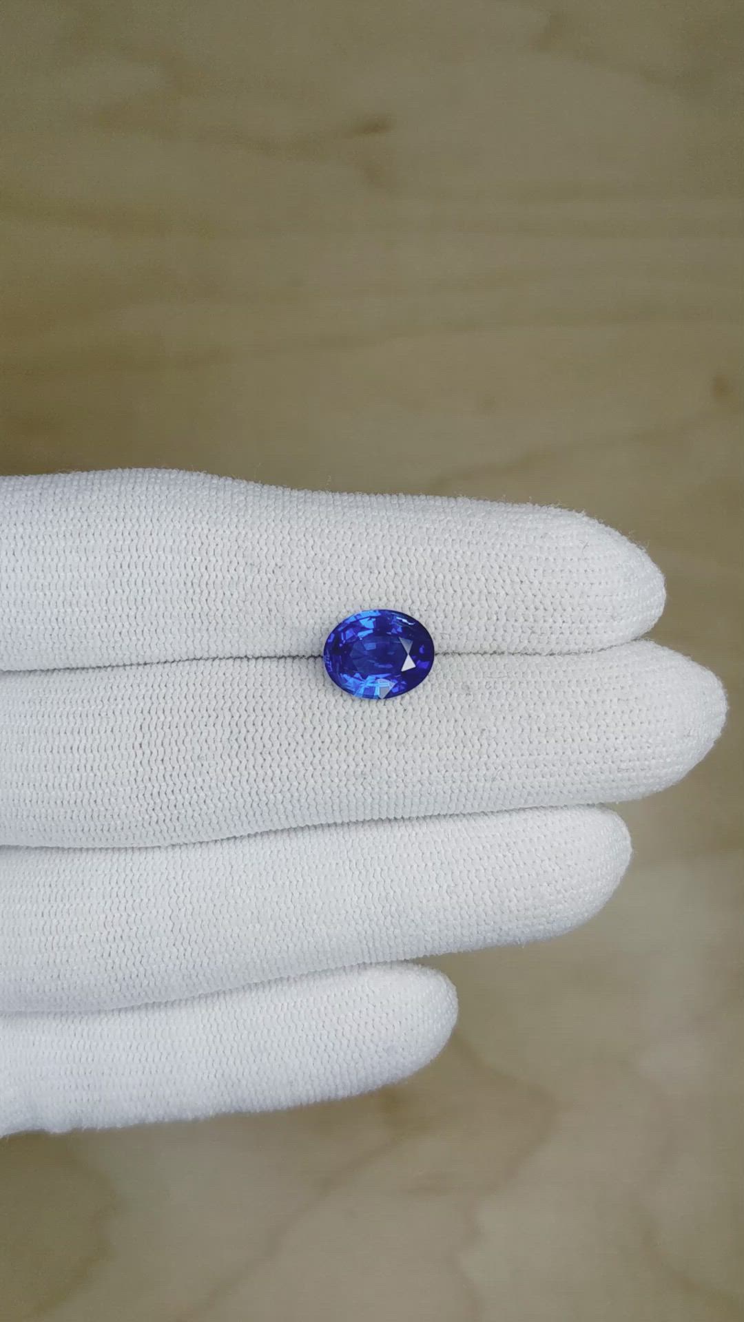 3.12 Ct. Blue Sapphire from Ceylon (Sri Lanka) Size Video