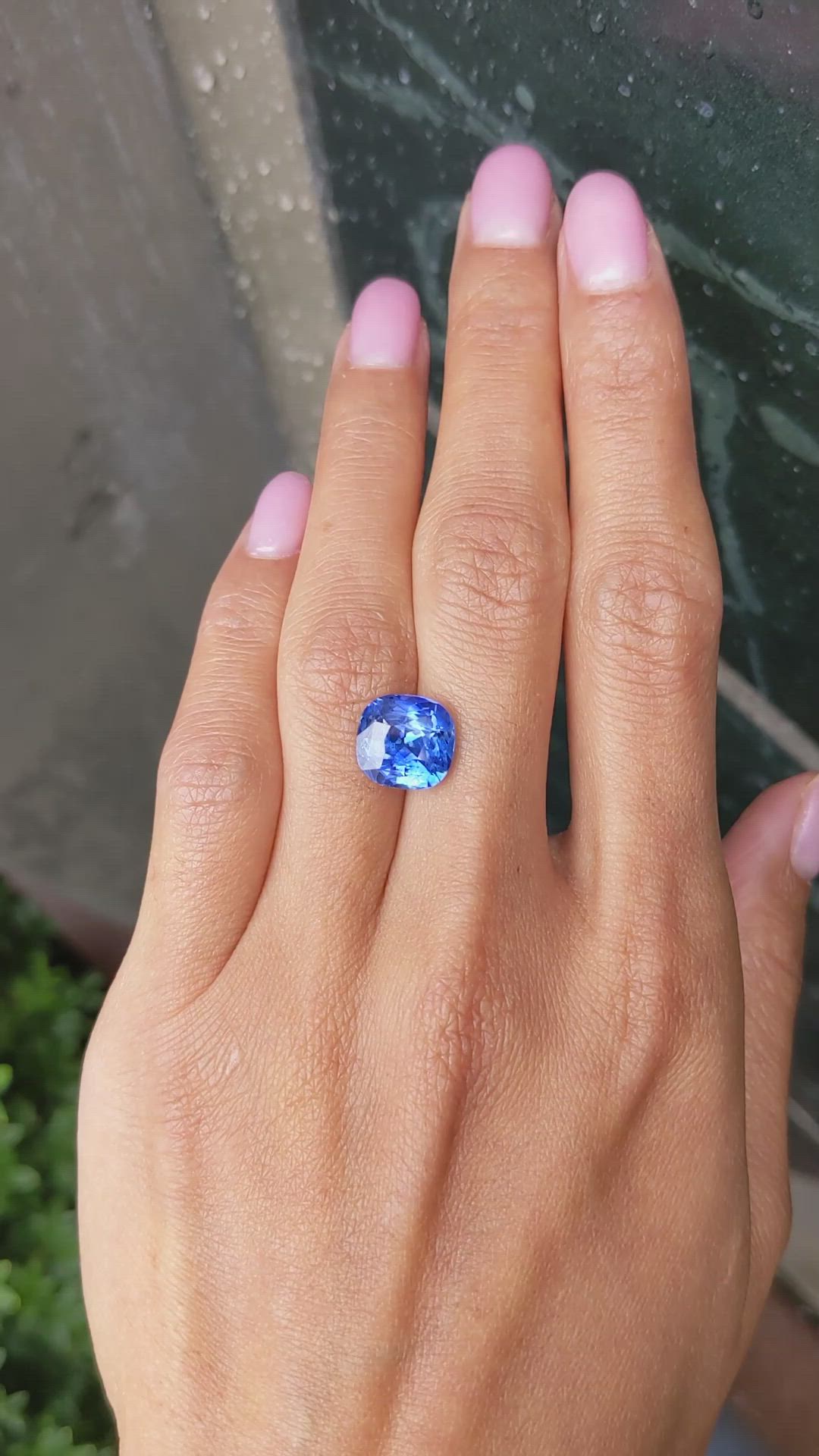 6.17 Ct. Blue Sapphire from Ceylon (Sri Lanka) Size Video
