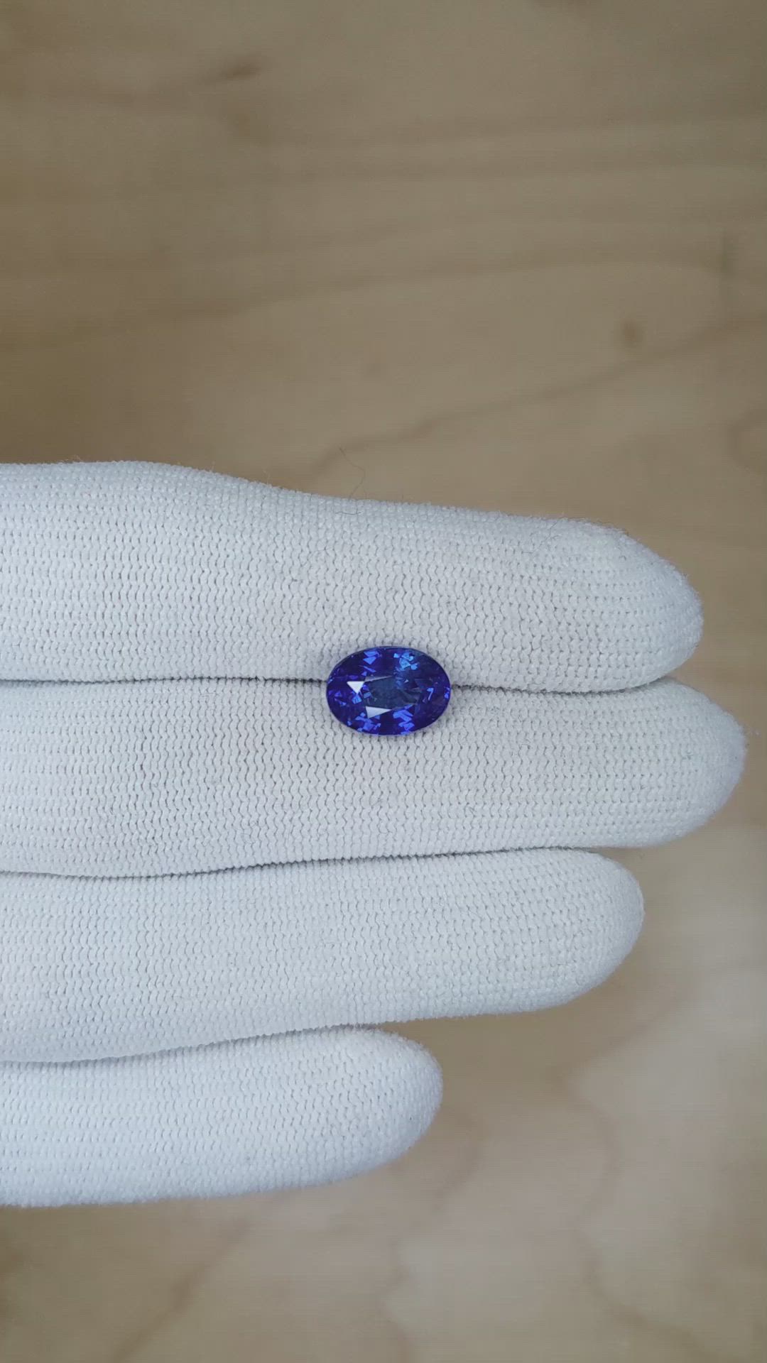 3.33 Ct. Blue Sapphire from Ceylon (Sri Lanka) Size Video