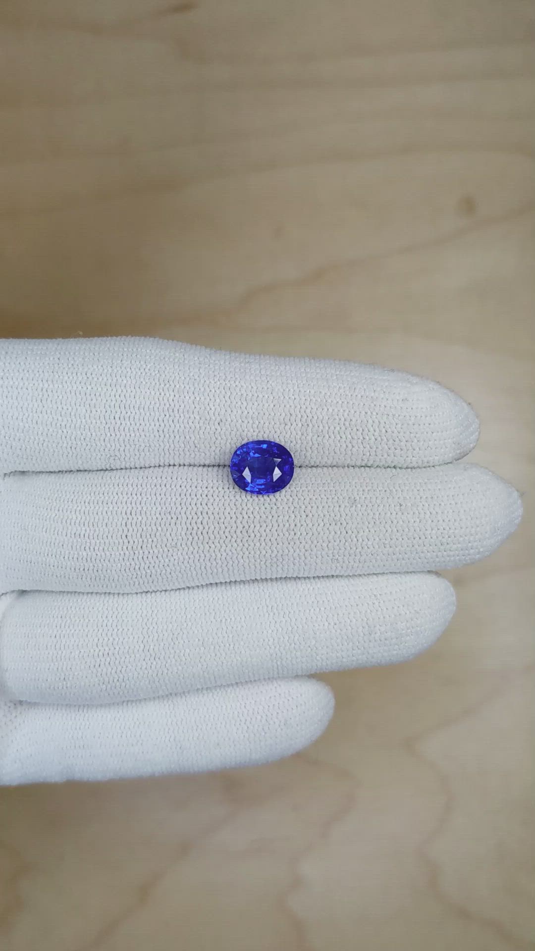 2.42 Ct. Blue Sapphire from Ceylon (Sri Lanka) Size Video