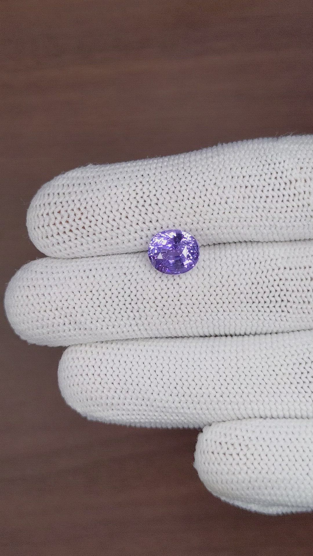 4.04 Ct. Bluish Purple Sapphire from Ceylon (Sri Lanka) Size Video