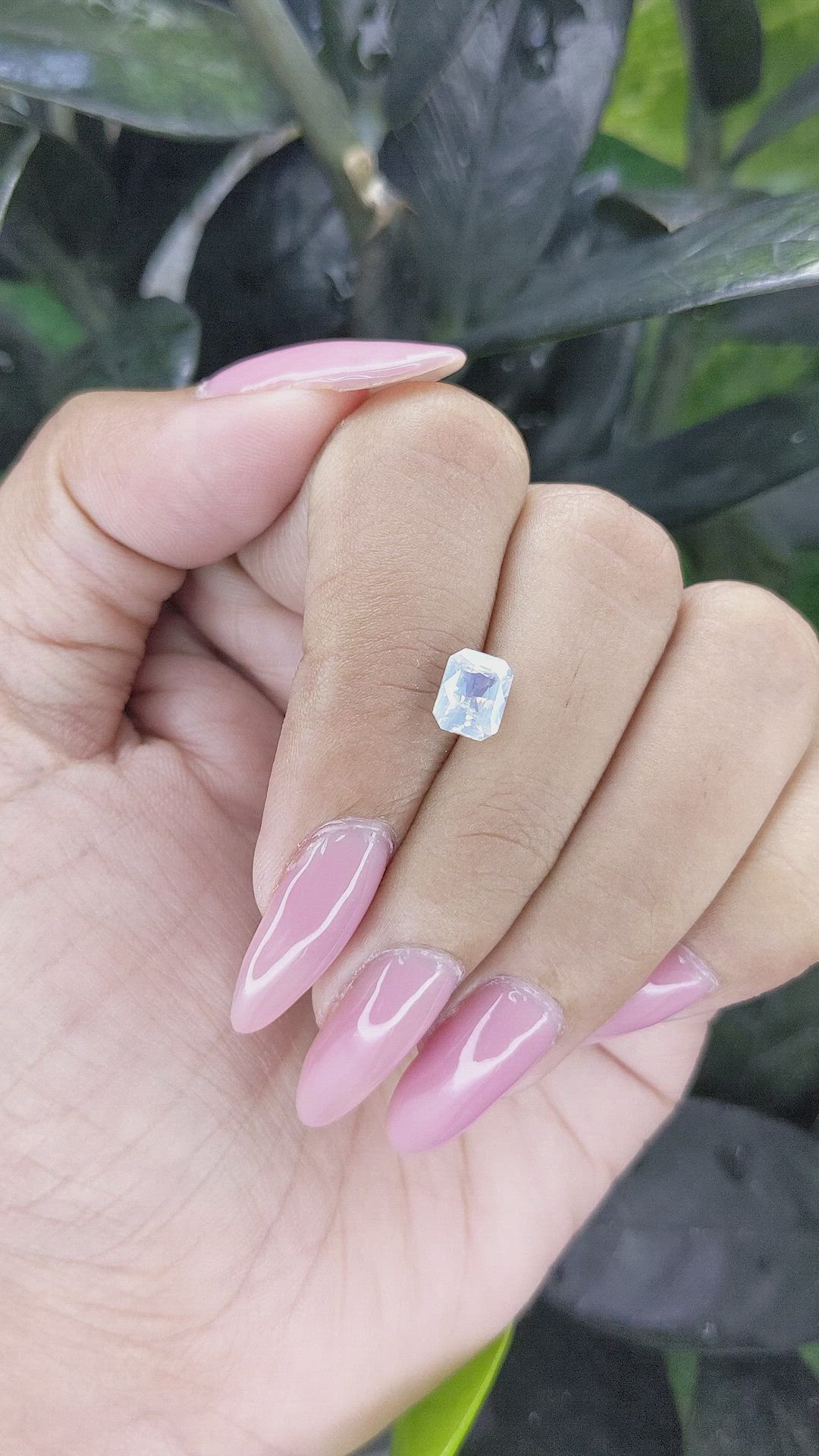 1.55 Ct. White Sapphire from Ceylon (Sri Lanka) Size Video