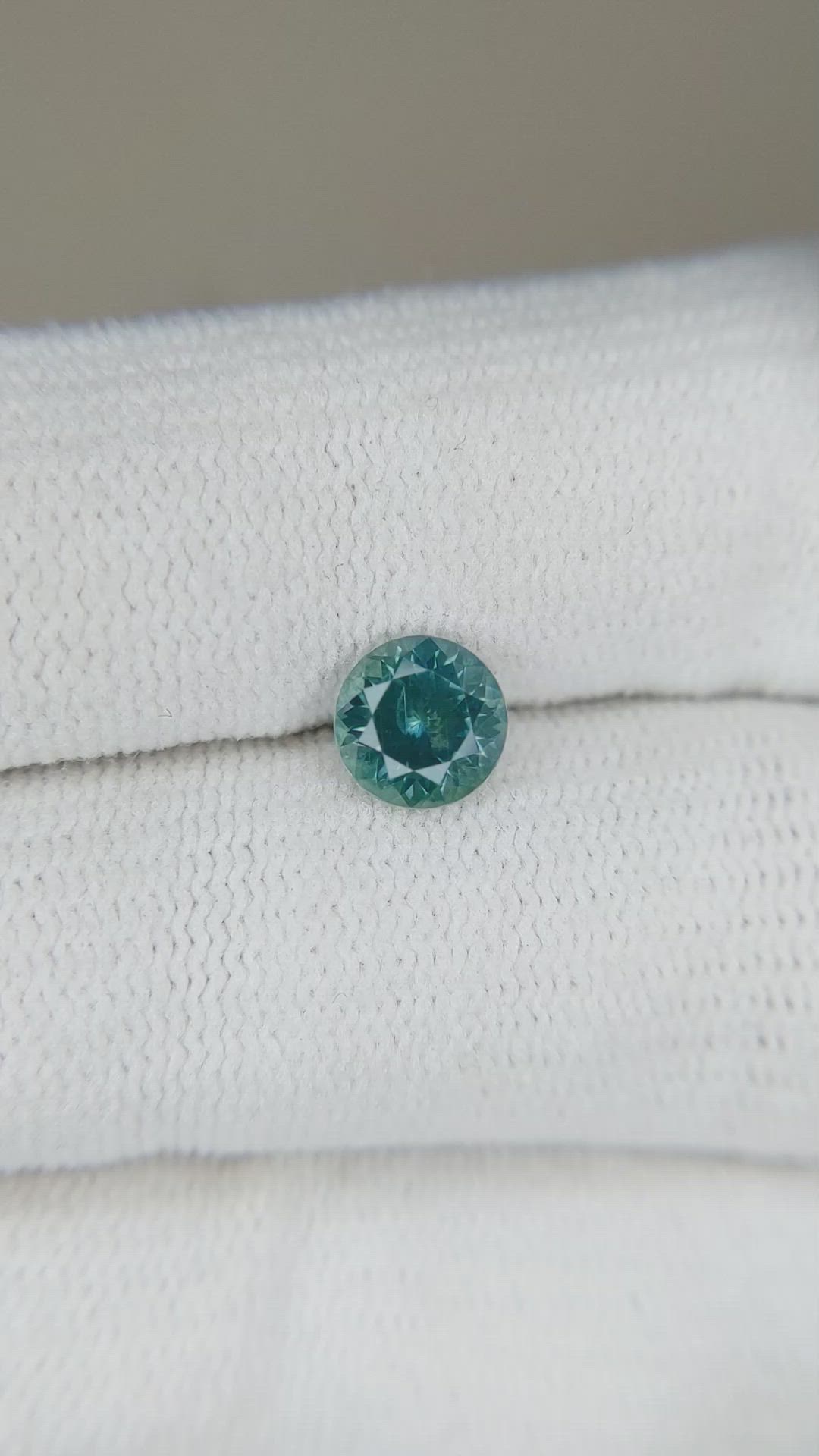 1.00 Ct. Greenish Blue Sapphire from Montana Size Video